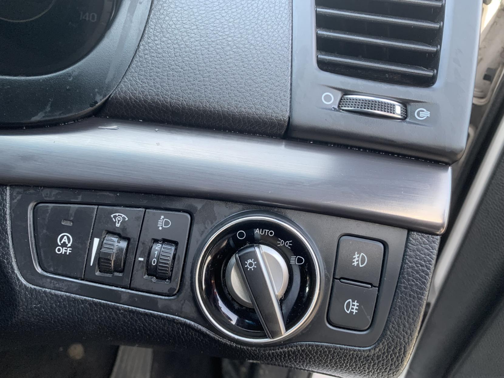 Hyundai i40 1.7 CRDi Blue Drive Active Estate 5dr Diesel Manual Euro 5 (s/s) (136 ps)