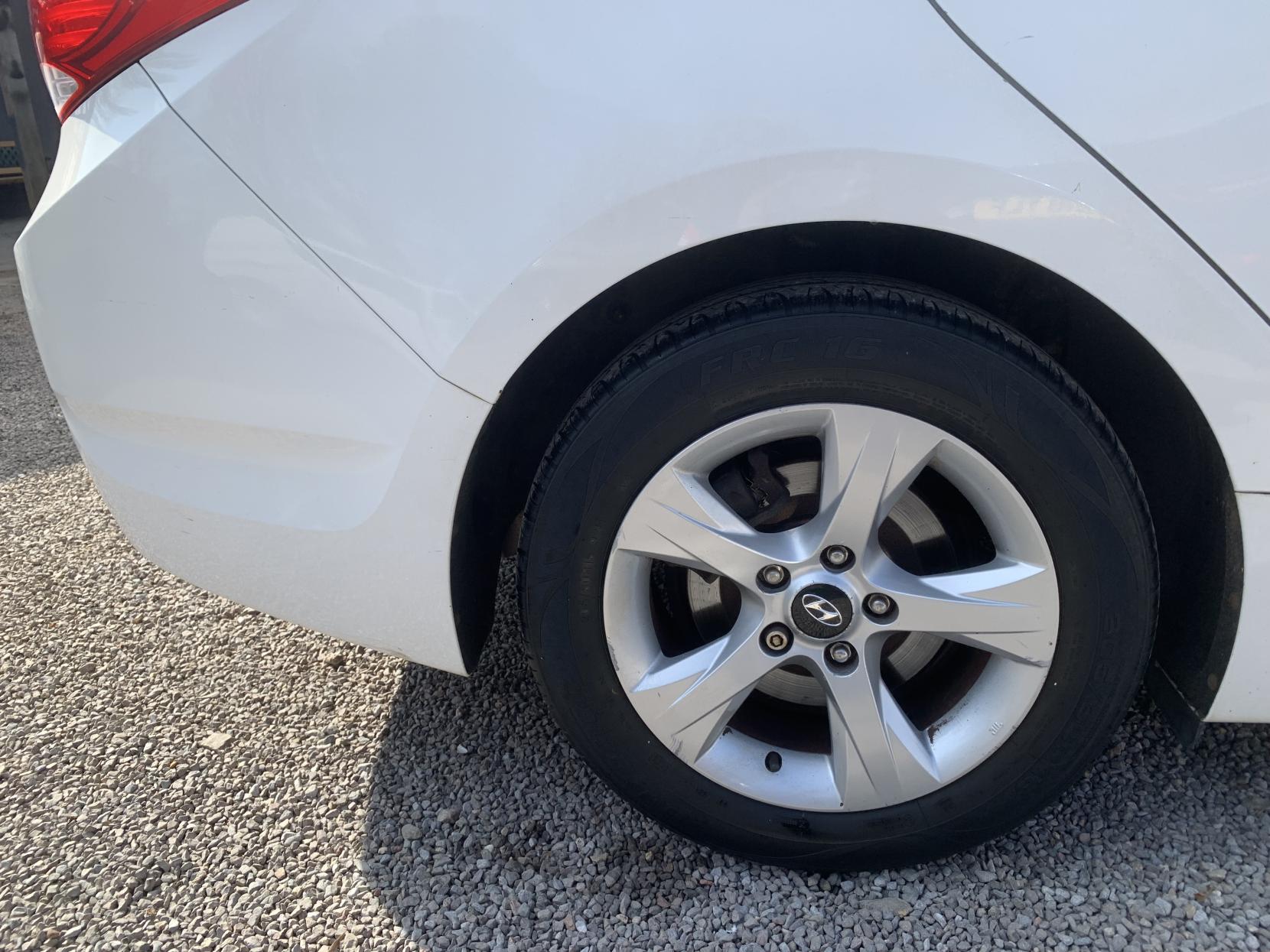 Hyundai i40 1.7 CRDi Blue Drive Active Estate 5dr Diesel Manual Euro 5 (s/s) (136 ps)