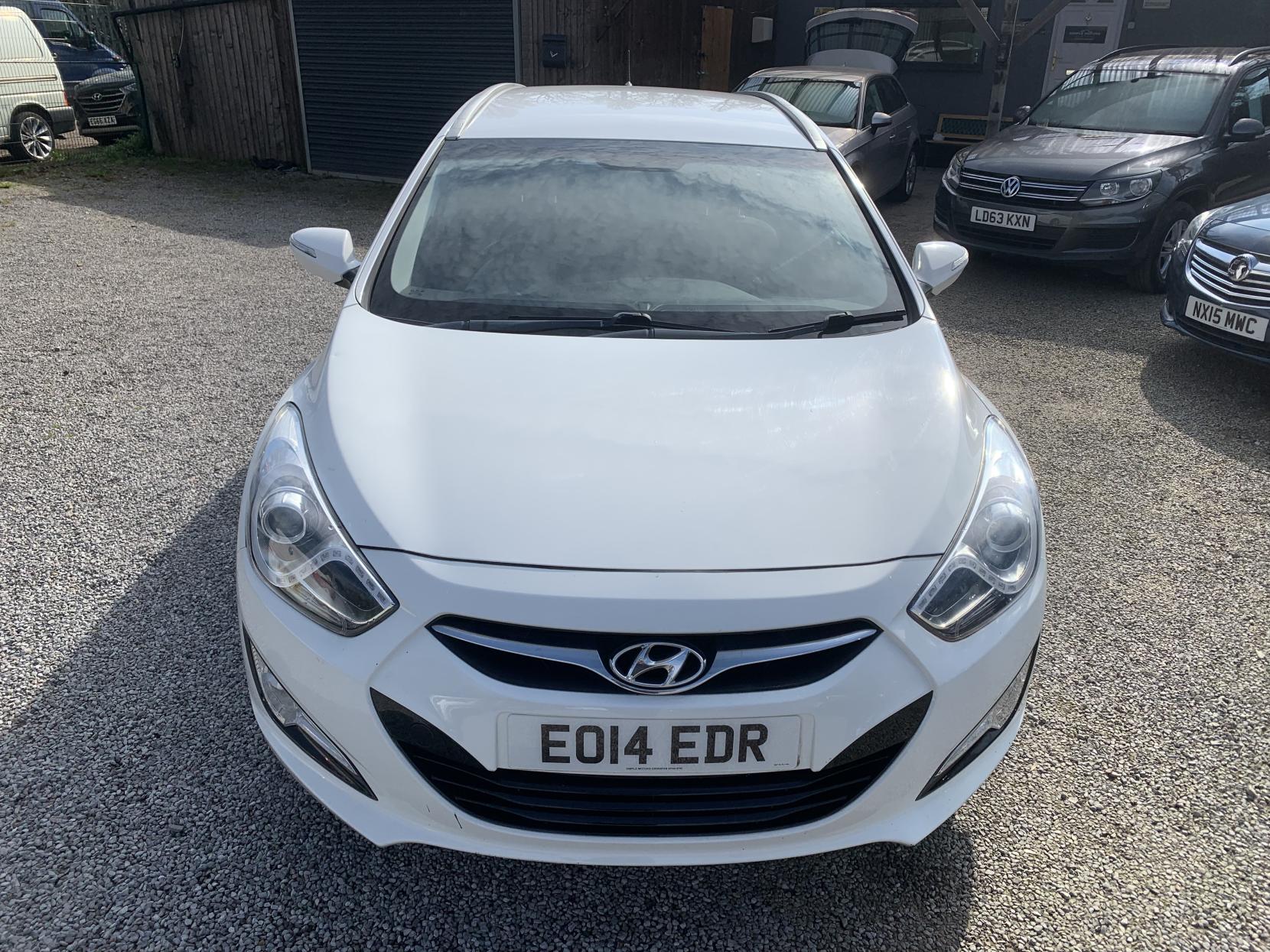 Hyundai i40 1.7 CRDi Blue Drive Active Estate 5dr Diesel Manual Euro 5 (s/s) (136 ps)