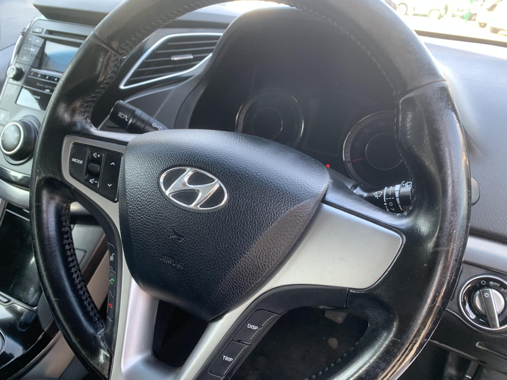 Hyundai i40 1.7 CRDi Blue Drive Active Estate 5dr Diesel Manual Euro 5 (s/s) (136 ps)