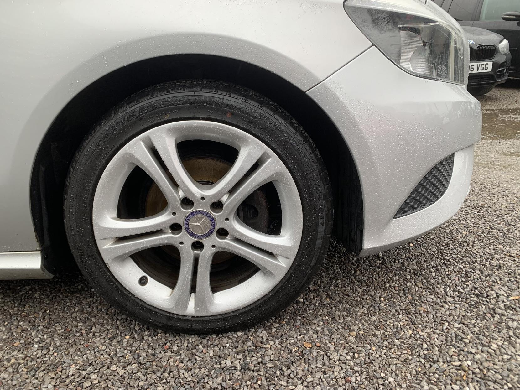 Mercedes-Benz A Class 1.5 A180 CDI Sport Edition Hatchback 5dr Diesel Manual Euro 6 (s/s) (109 ps)