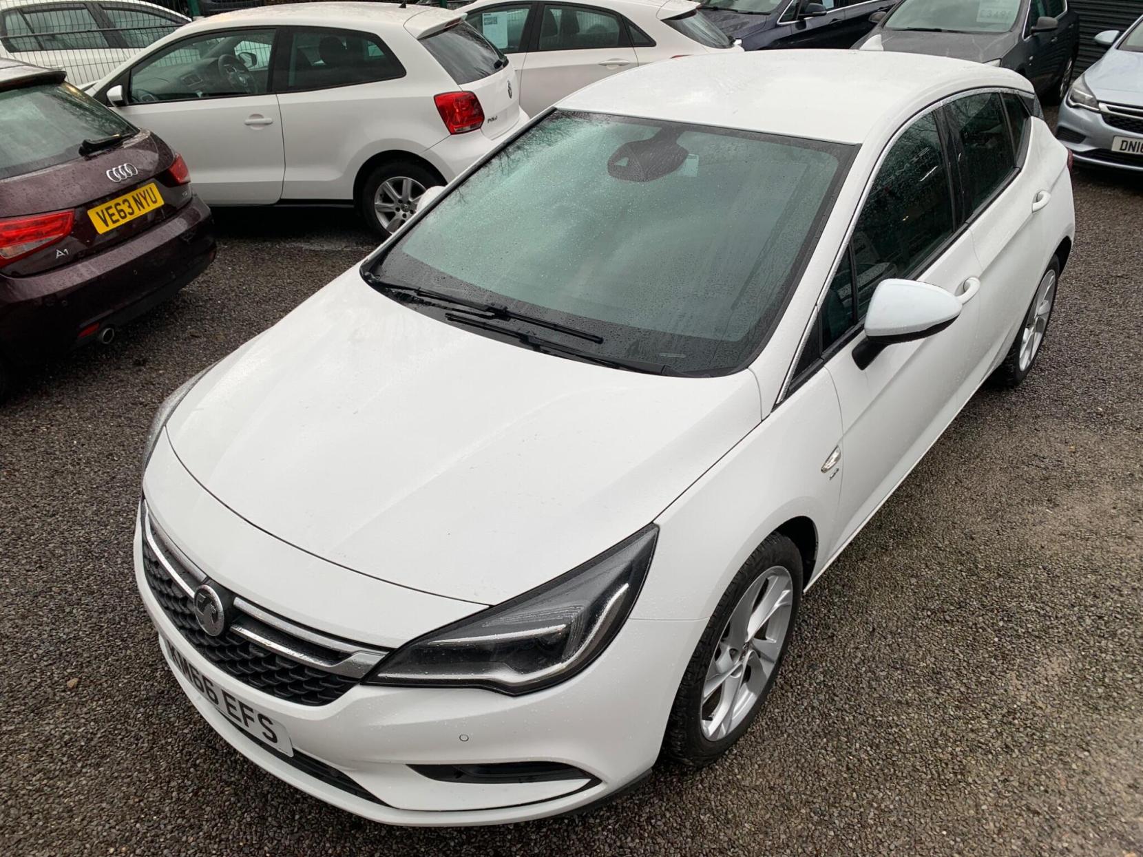 Vauxhall Astra 1.4i Turbo SRi Nav Euro 6 5dr