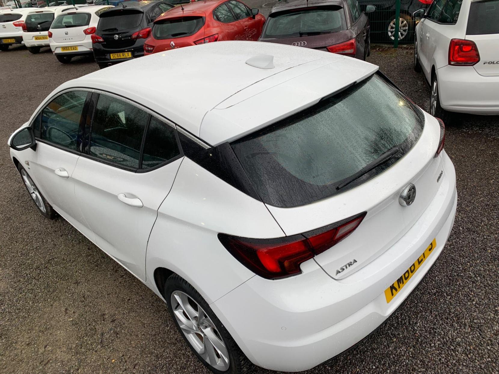 Vauxhall Astra 1.4i Turbo SRi Nav Euro 6 5dr