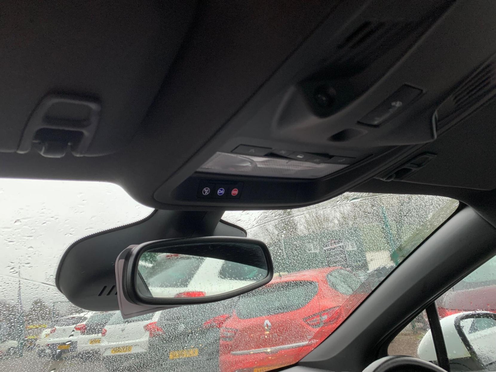 Vauxhall Astra 1.4i Turbo SRi Nav Euro 6 5dr