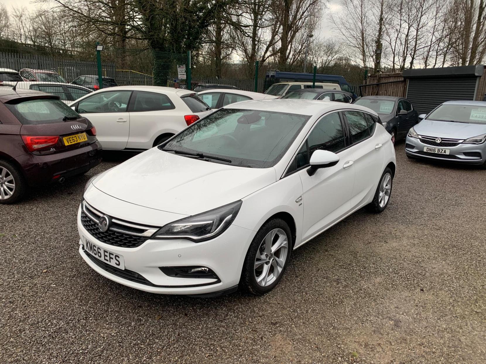 Vauxhall Astra 1.4i Turbo SRi Nav Euro 6 5dr