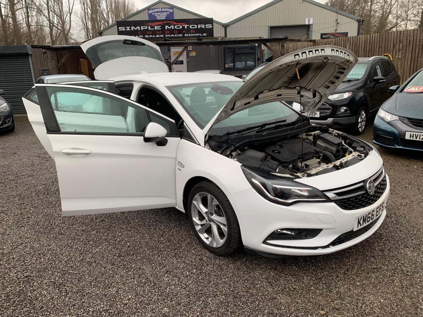 Vauxhall Astra 1.4i Turbo SRi Nav Euro 6 5dr