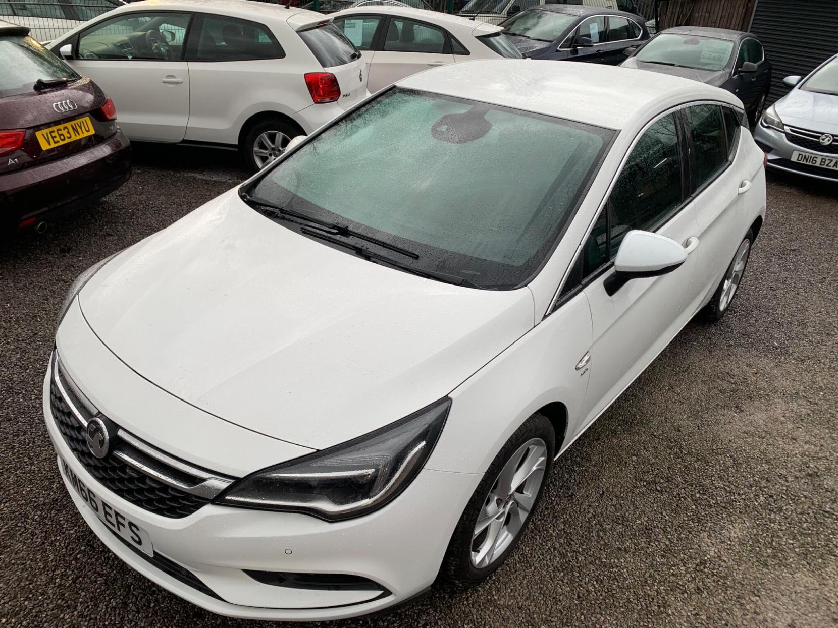 Vauxhall Astra 1.4i Turbo SRi Nav Euro 6 5dr