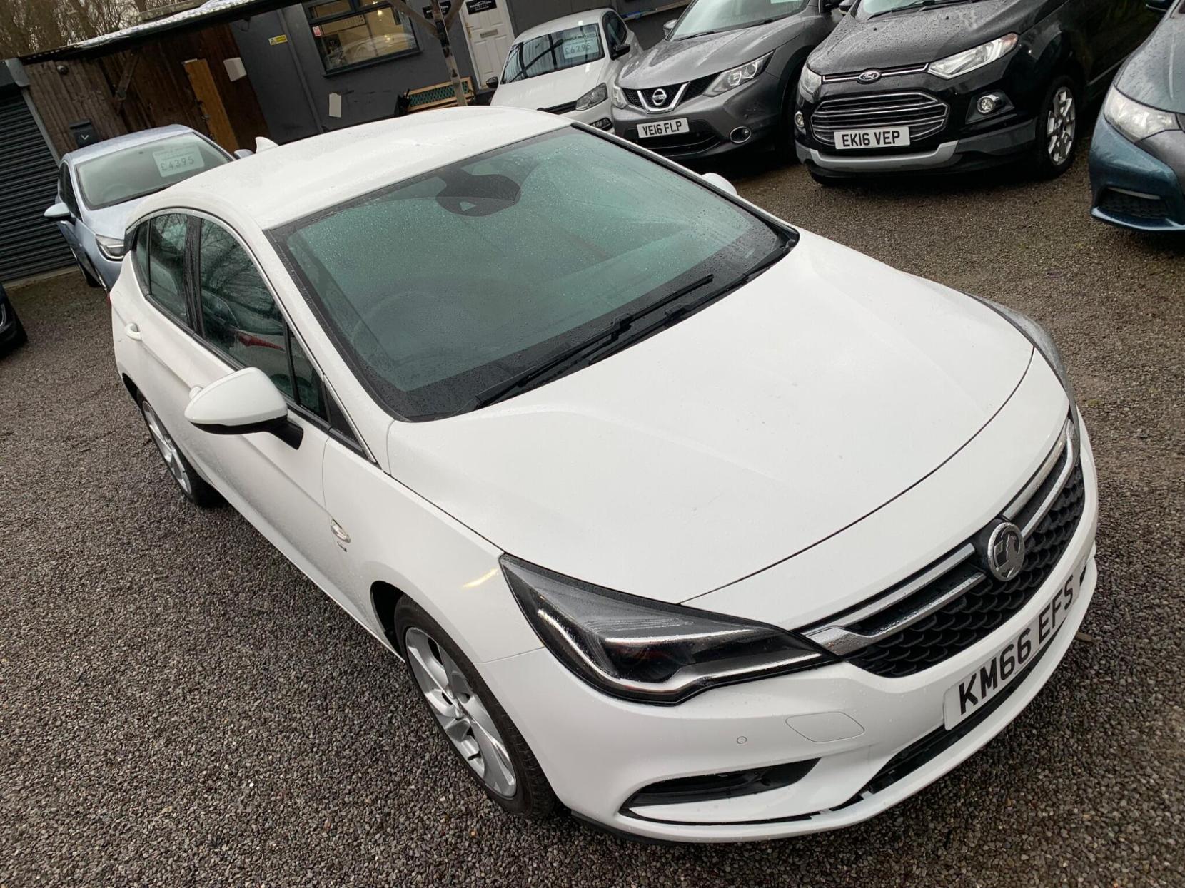 Vauxhall Astra 1.4i Turbo SRi Nav Euro 6 5dr