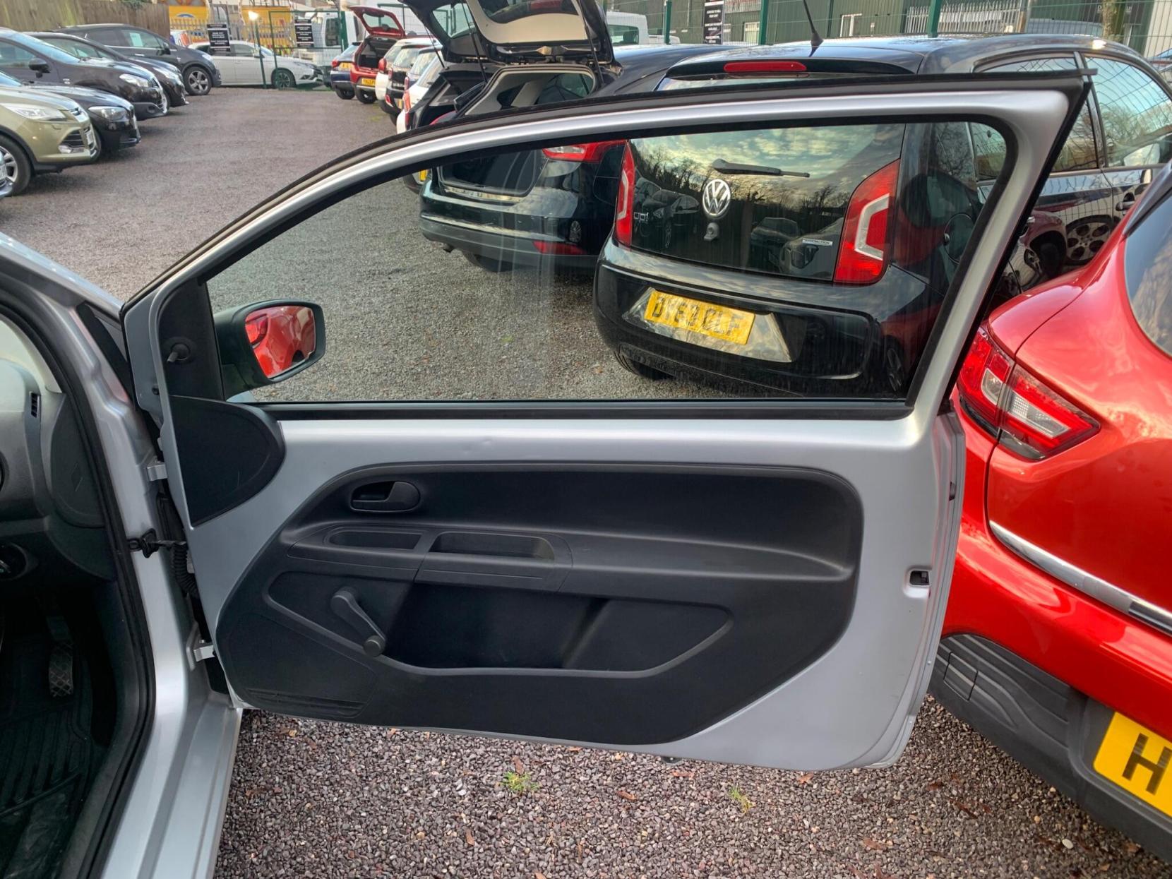 Volkswagen up! 1.0 Take up! Euro 5 3dr