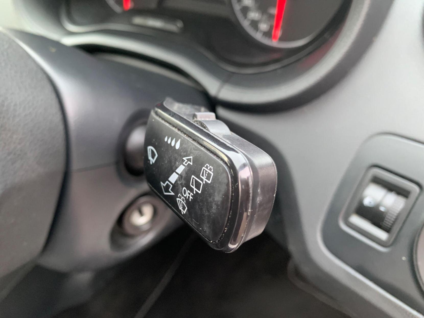 SEAT Ibiza 1.0 SOL Euro 6 5dr