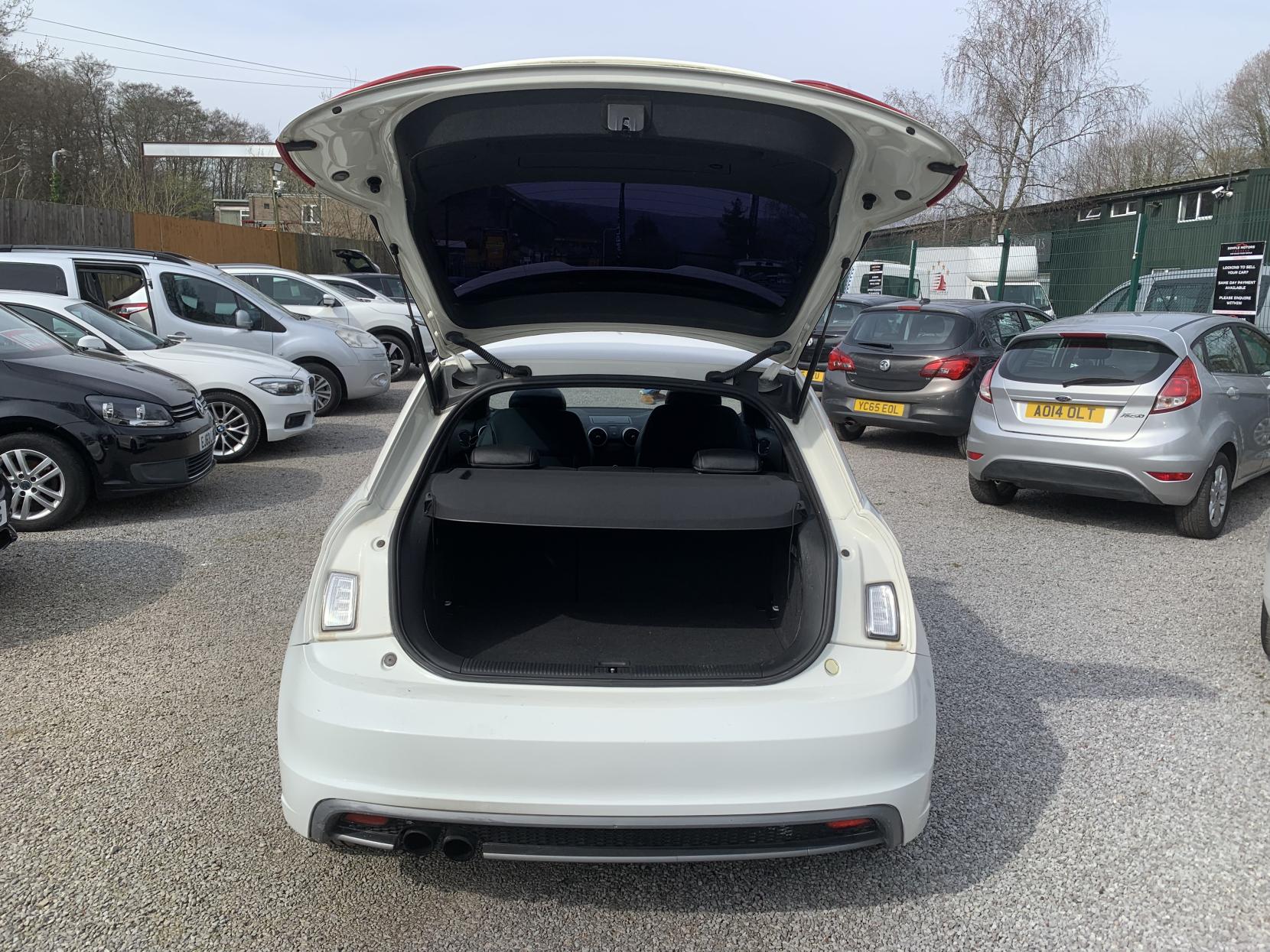 Audi A1 1.4 TFSI S line Hatchback 3dr Petrol Manual Euro 5 (s/s) (122 ps)