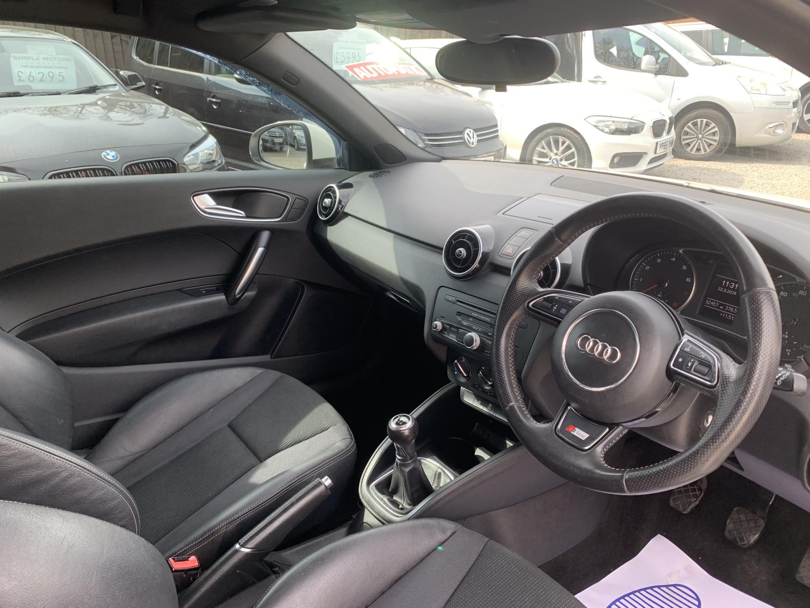 Audi A1 1.4 TFSI S line Hatchback 3dr Petrol Manual Euro 5 (s/s) (122 ps)