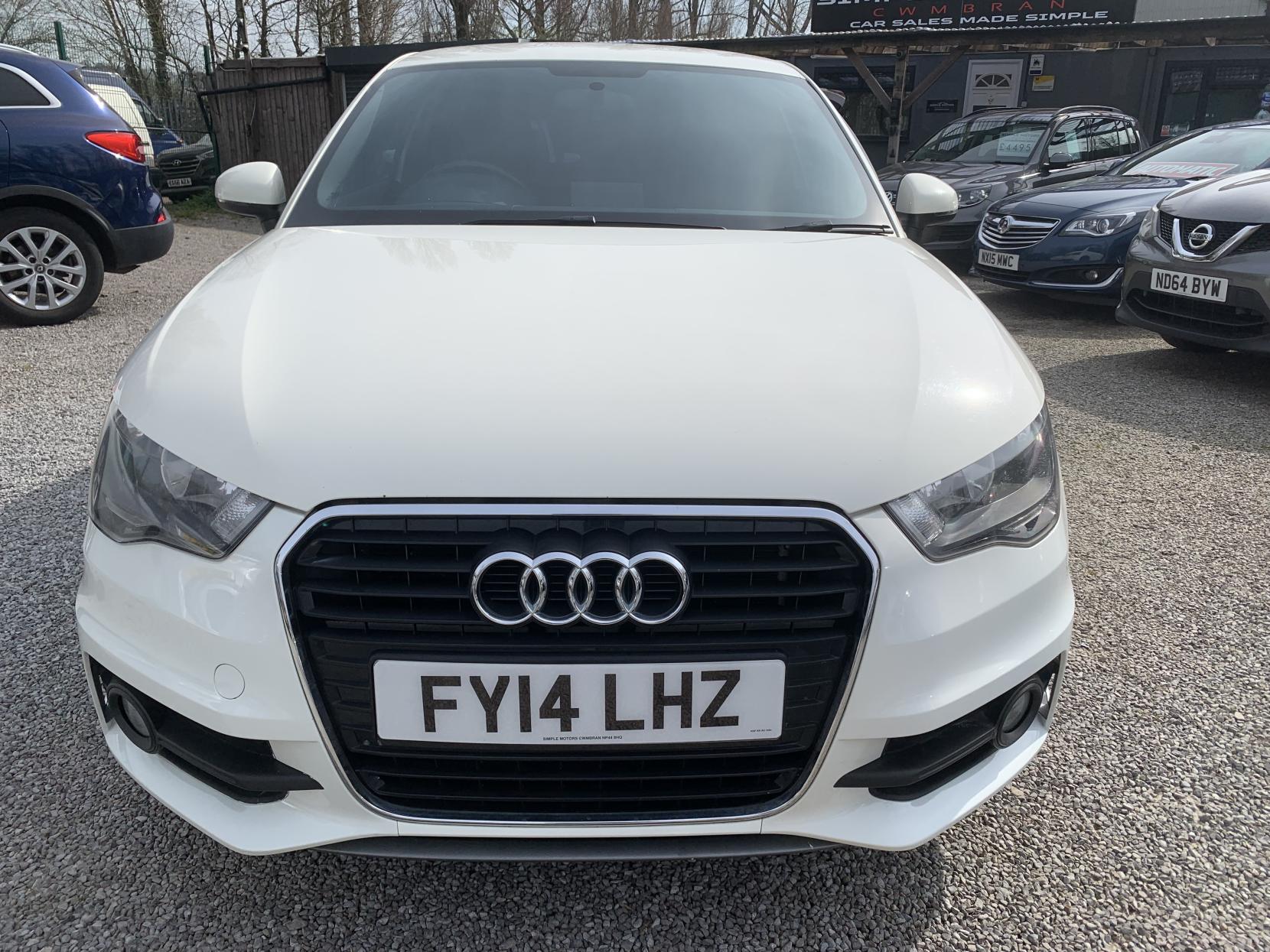 Audi A1 1.4 TFSI S line Hatchback 3dr Petrol Manual Euro 5 (s/s) (122 ps)