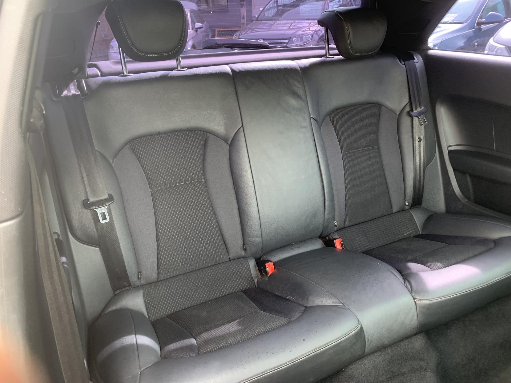 Audi A1 1.4 TFSI S line Hatchback 3dr Petrol Manual Euro 5 (s/s) (122 ps)