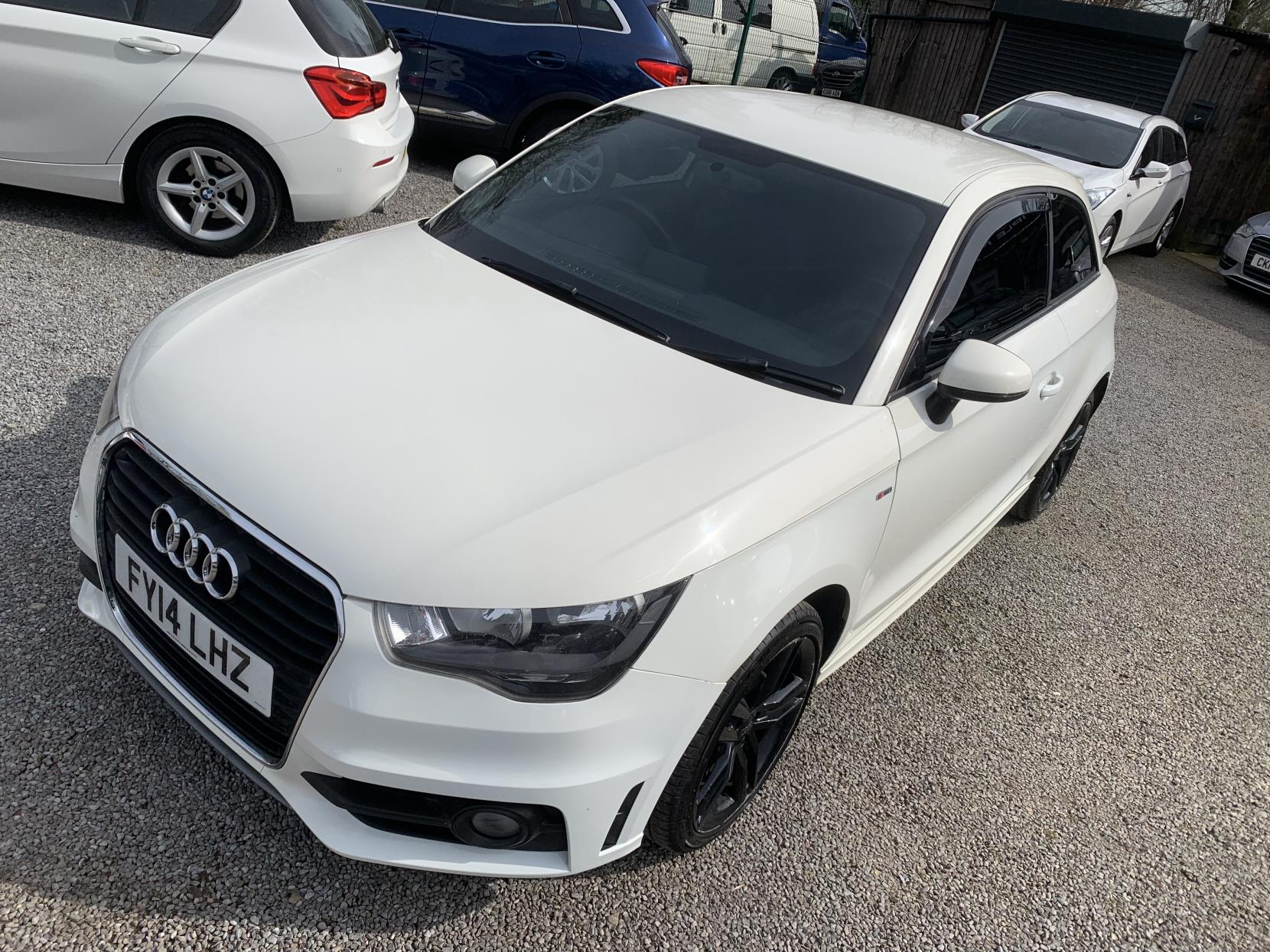 Audi A1 1.4 TFSI S line Hatchback 3dr Petrol Manual Euro 5 (s/s) (122 ps)