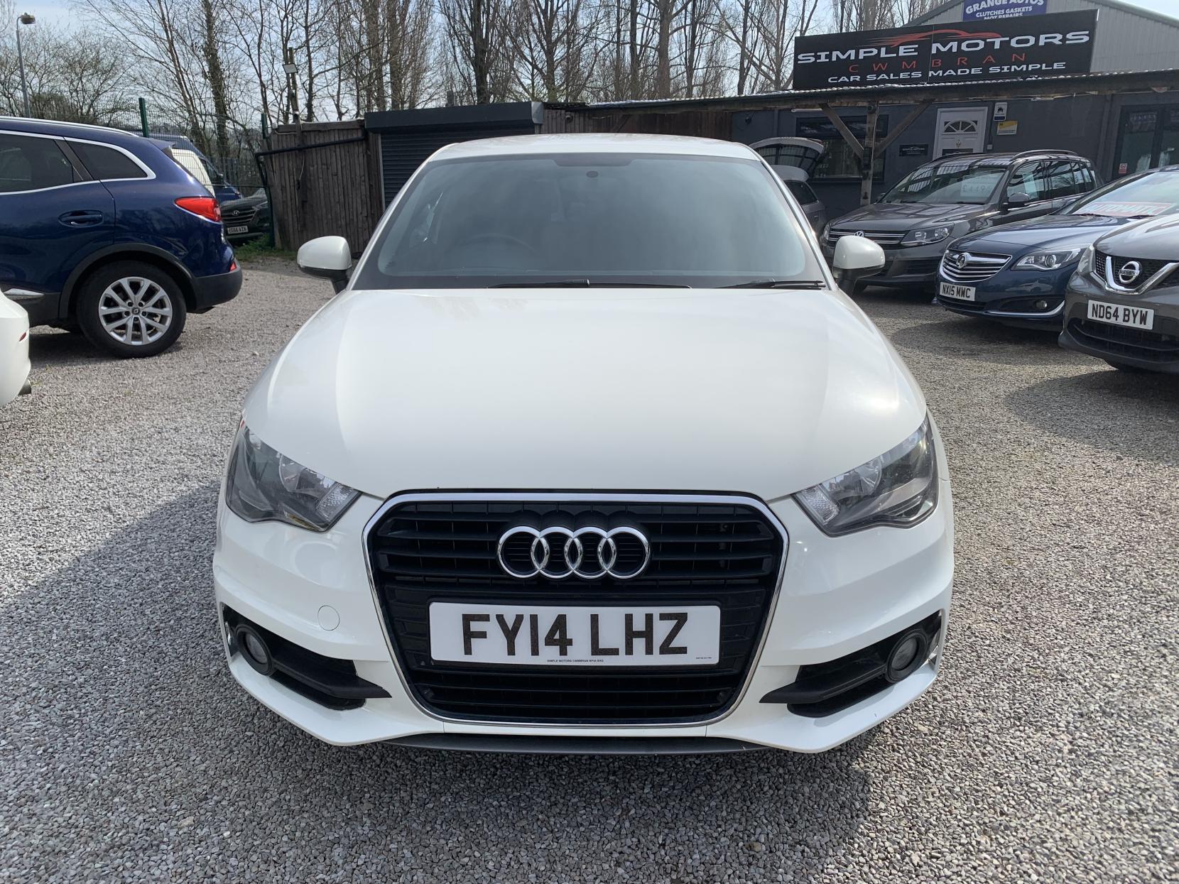 Audi A1 1.4 TFSI S line Hatchback 3dr Petrol Manual Euro 5 (s/s) (122 ps)