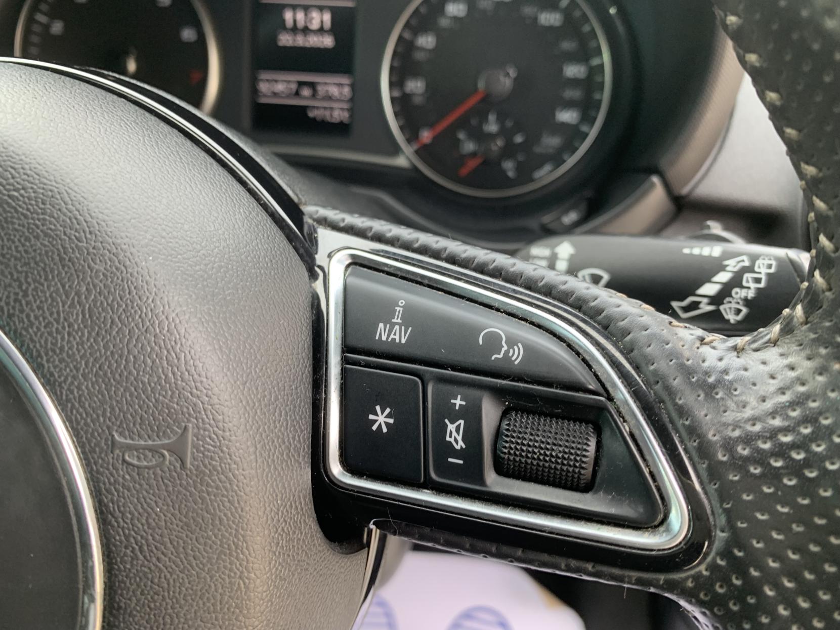 Audi A1 1.4 TFSI S line Hatchback 3dr Petrol Manual Euro 5 (s/s) (122 ps)