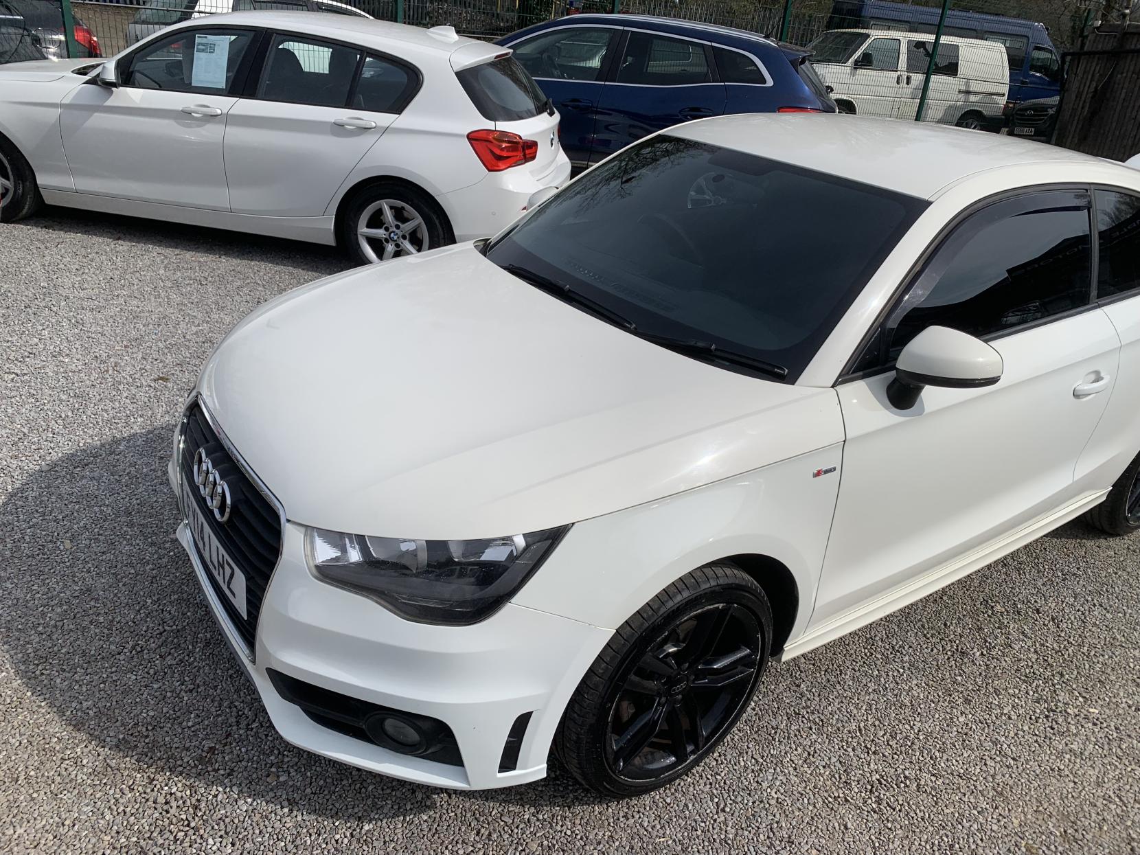 Audi A1 1.4 TFSI S line Hatchback 3dr Petrol Manual Euro 5 (s/s) (122 ps)