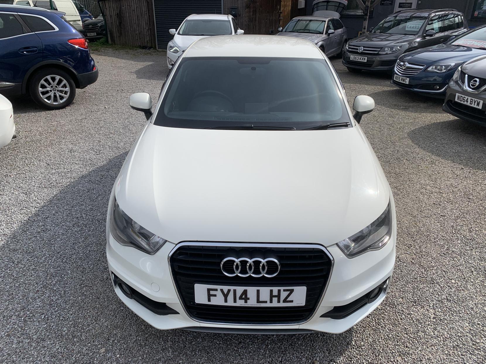 Audi A1 1.4 TFSI S line Hatchback 3dr Petrol Manual Euro 5 (s/s) (122 ps)