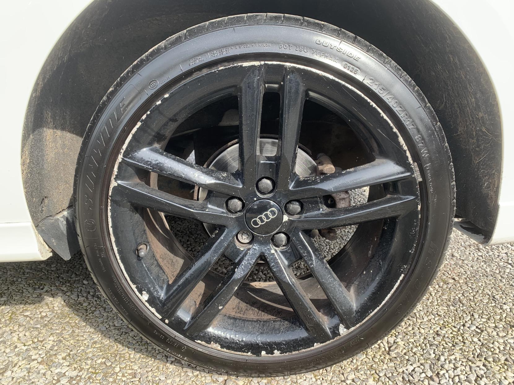 Audi A1 1.4 TFSI S line Hatchback 3dr Petrol Manual Euro 5 (s/s) (122 ps)