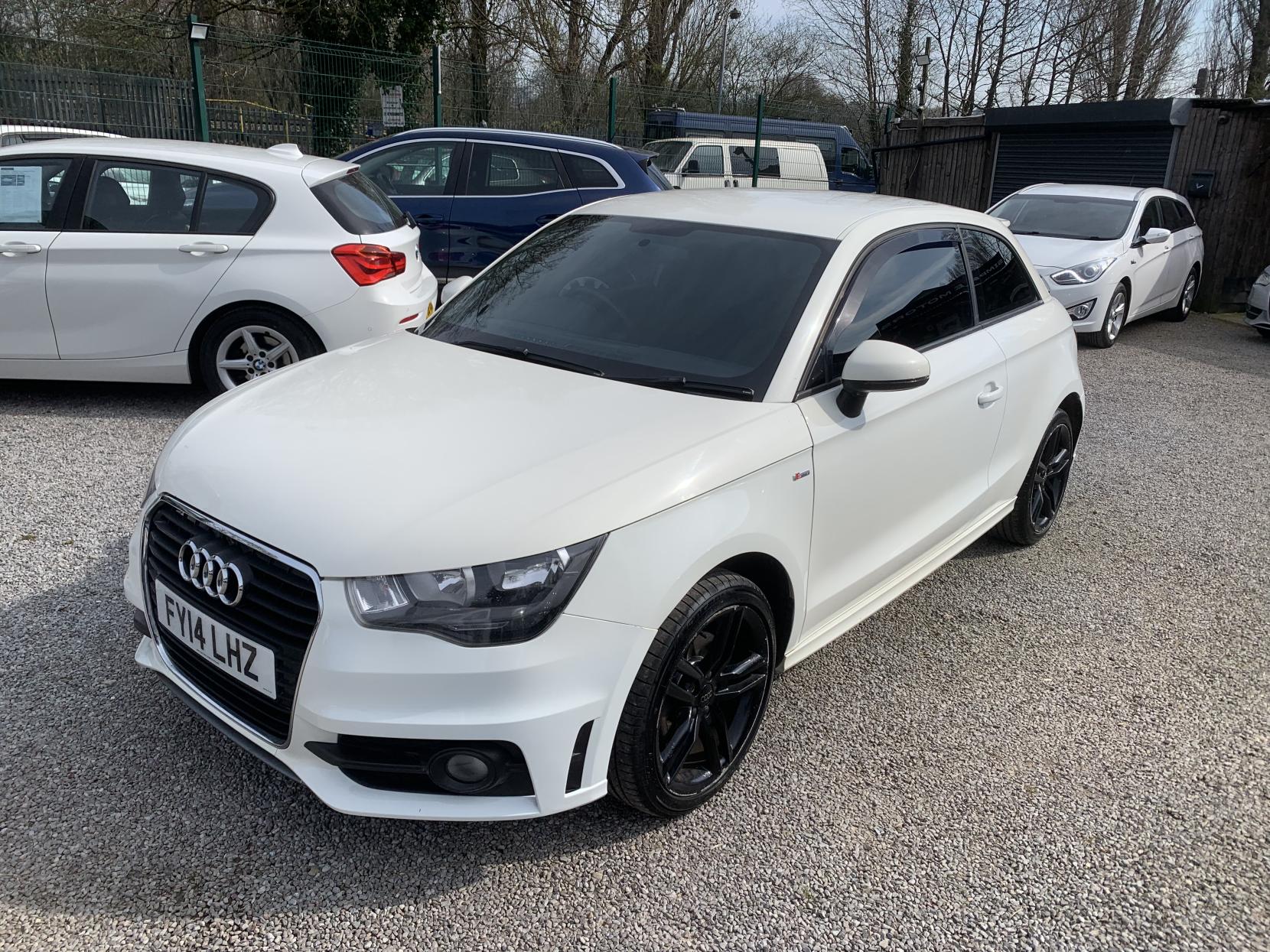 Audi A1 1.4 TFSI S line Hatchback 3dr Petrol Manual Euro 5 (s/s) (122 ps)