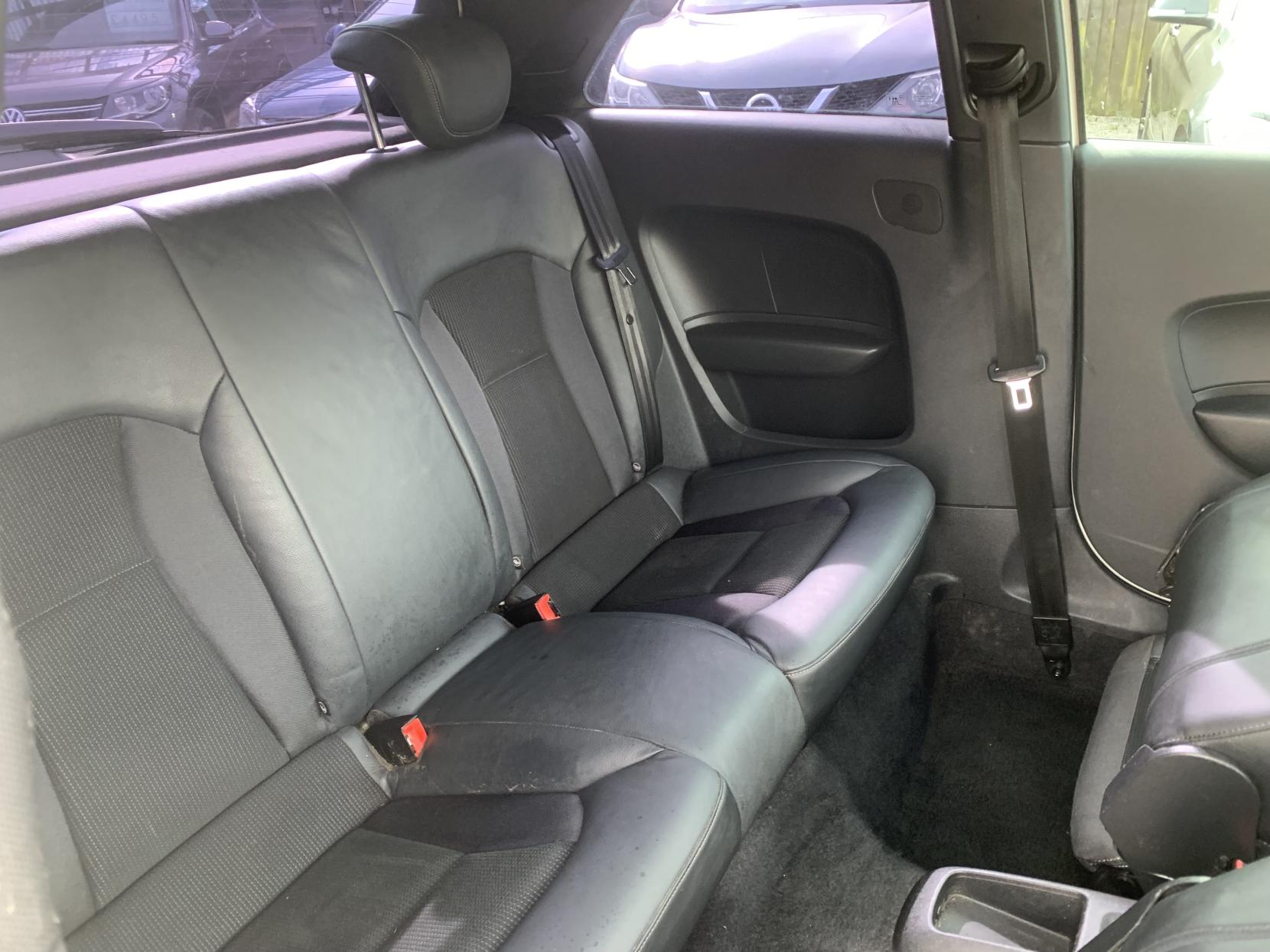 Audi A1 1.4 TFSI S line Hatchback 3dr Petrol Manual Euro 5 (s/s) (122 ps)