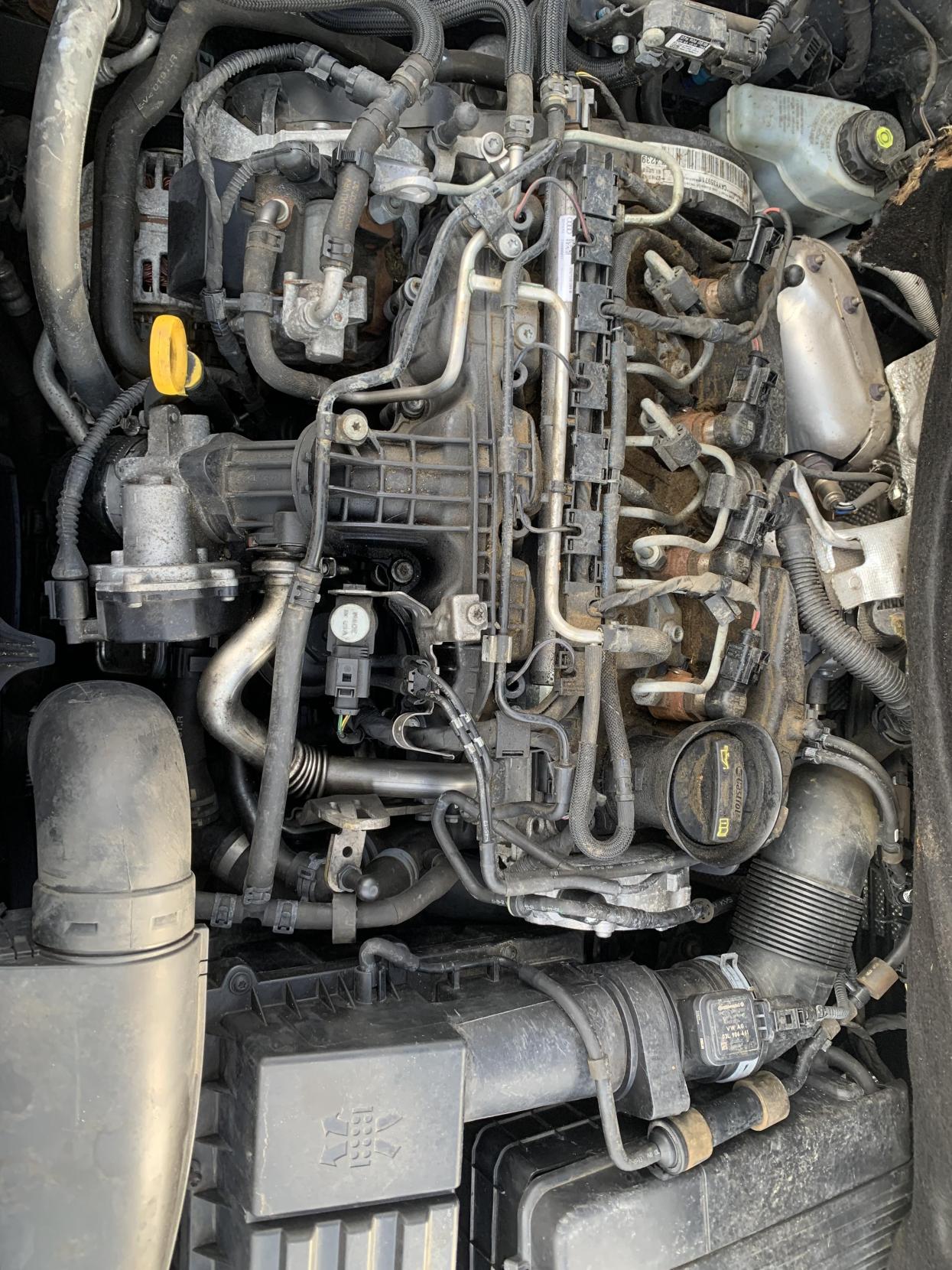 Volkswagen Touran 1.6 TDI BlueMotion Tech SE MPV 5dr Diesel DSG Euro 5 (s/s) (105 ps)