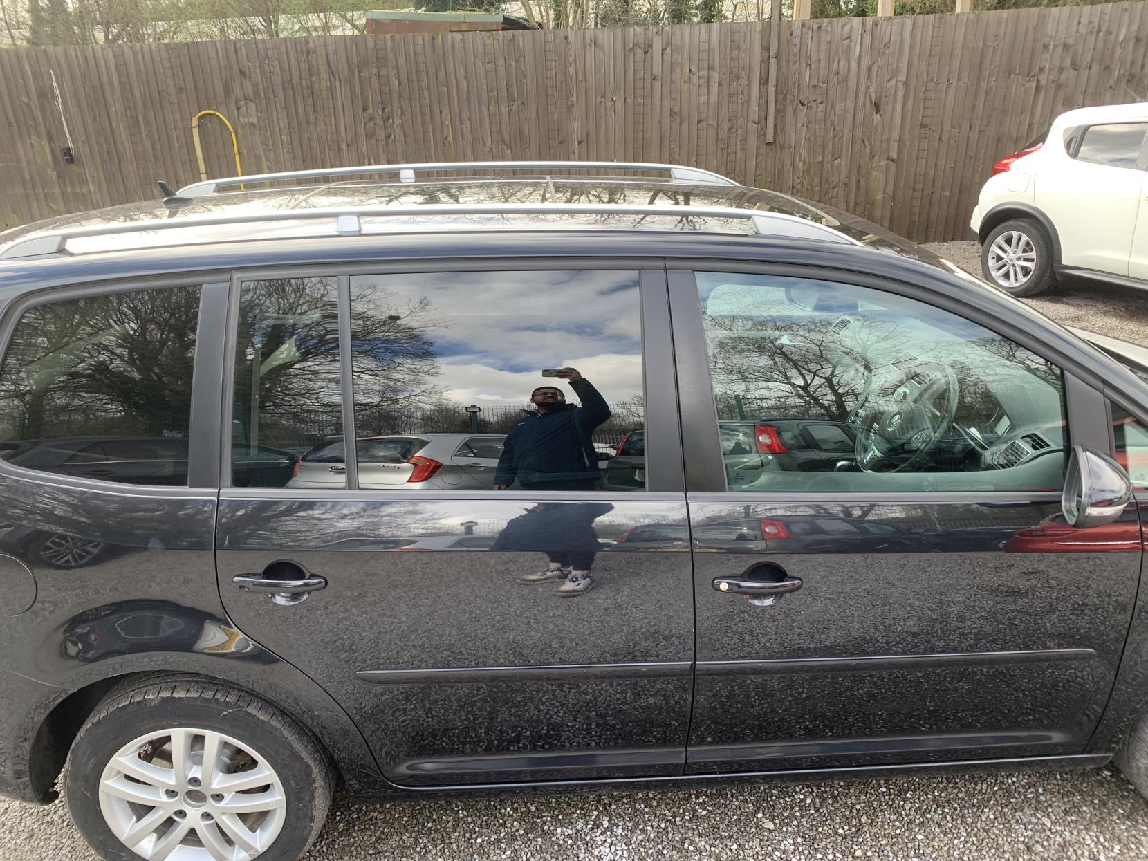 Volkswagen Touran 1.6 TDI BlueMotion Tech SE MPV 5dr Diesel DSG Euro 5 (s/s) (105 ps)