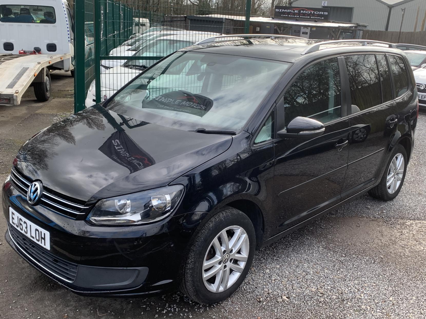 Volkswagen Touran 1.6 TDI BlueMotion Tech SE MPV 5dr Diesel DSG Euro 5 (s/s) (105 ps)