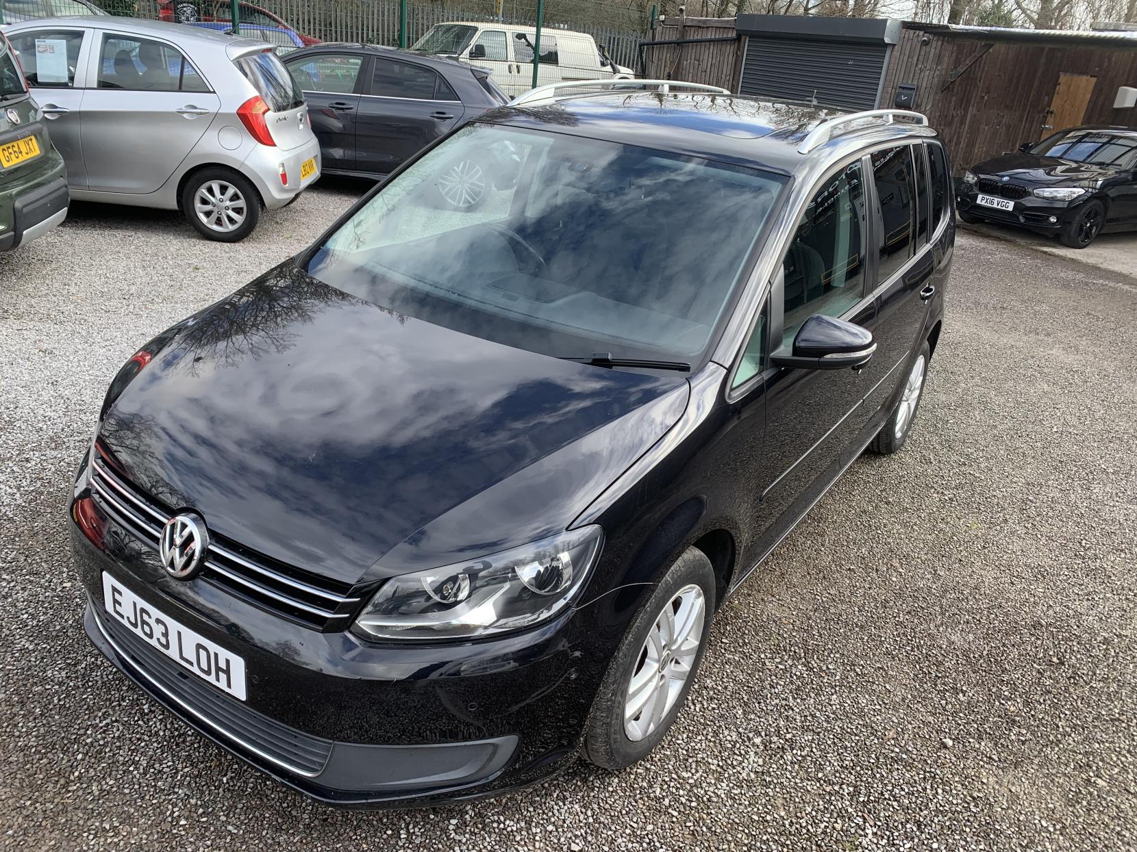 Volkswagen Touran 1.6 TDI BlueMotion Tech SE MPV 5dr Diesel DSG Euro 5 (s/s) (105 ps)