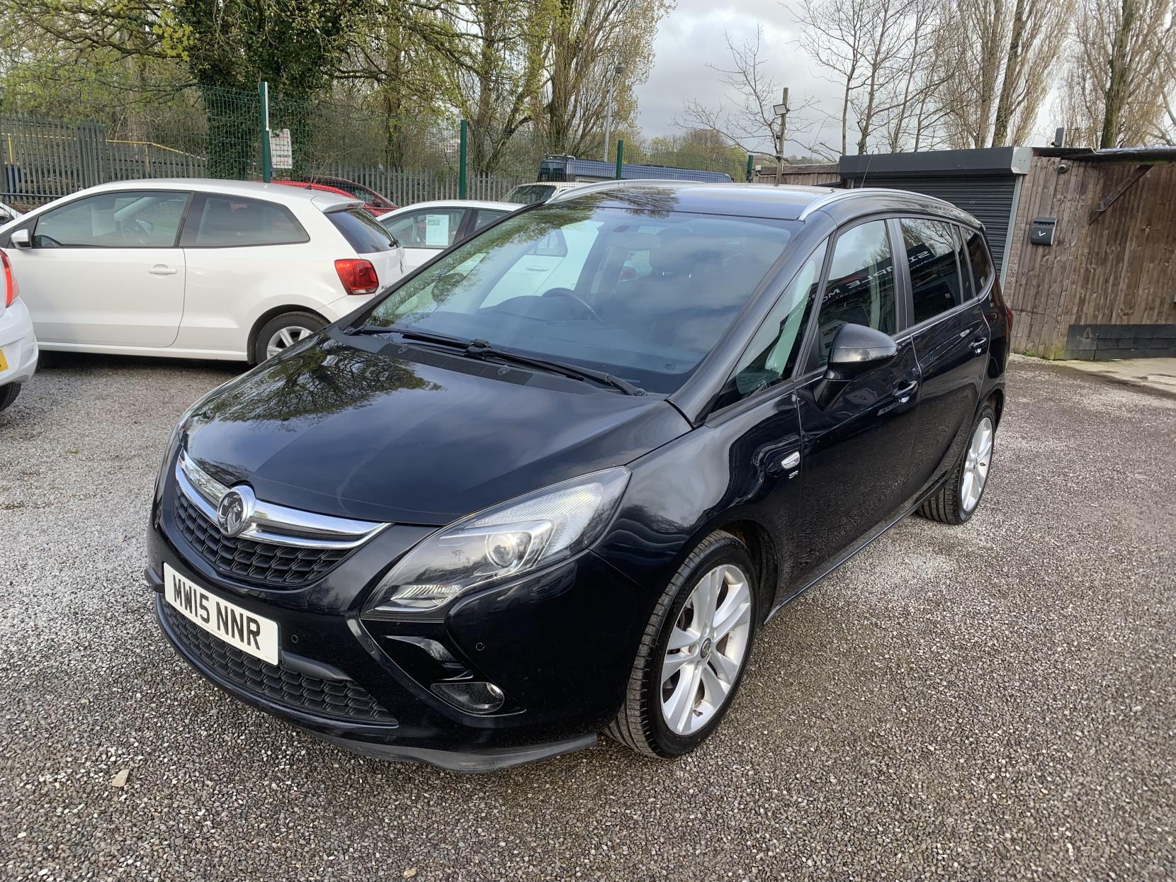 Vauxhall Zafira Tourer 1.4i Turbo SRi MPV 5dr Petrol Manual Euro 6 (140 ps)