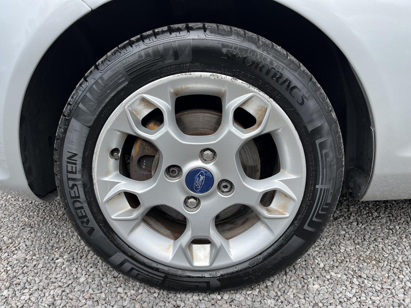 2012 00 FORD FIESTA