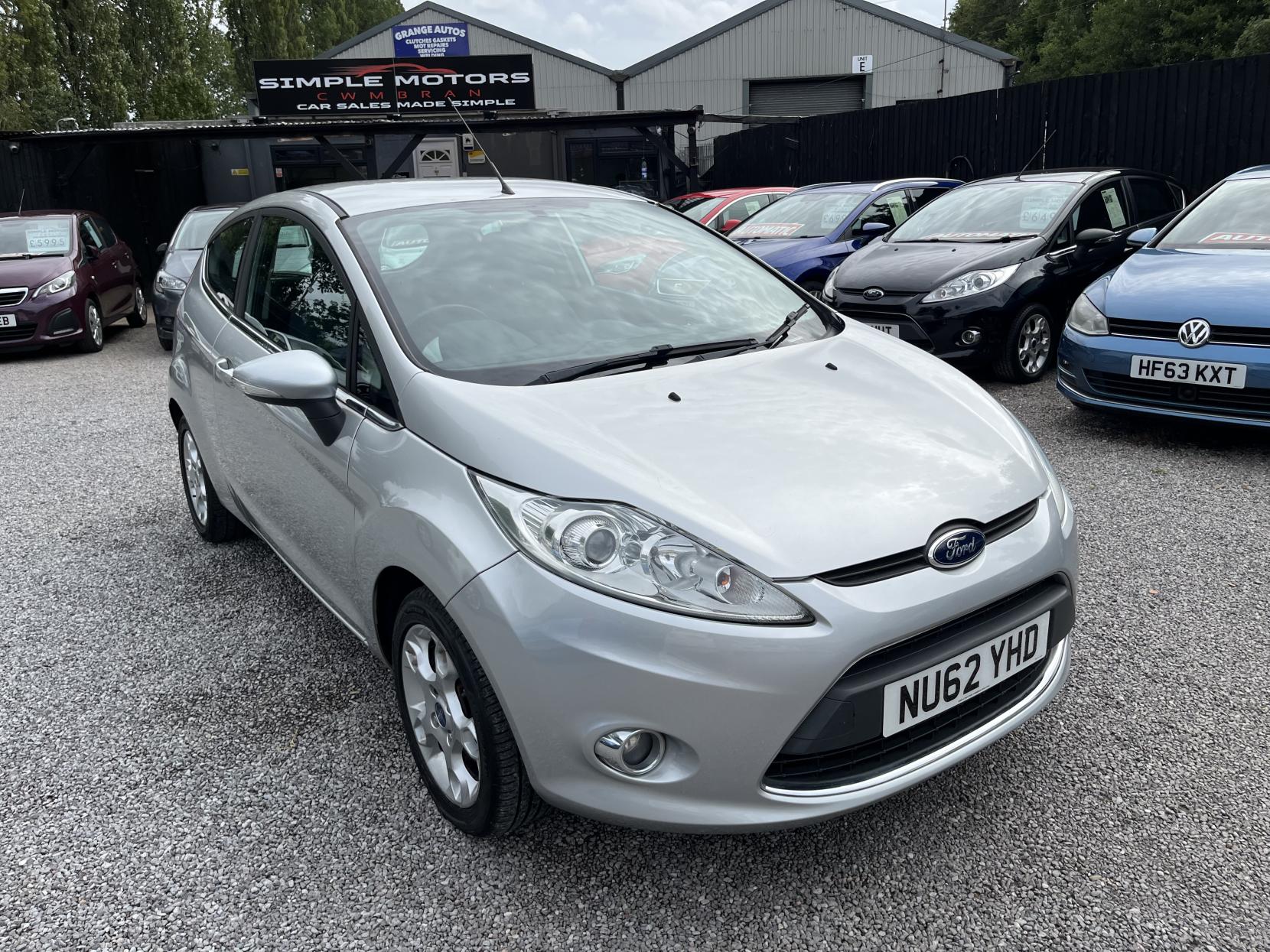 2012 00 FORD FIESTA