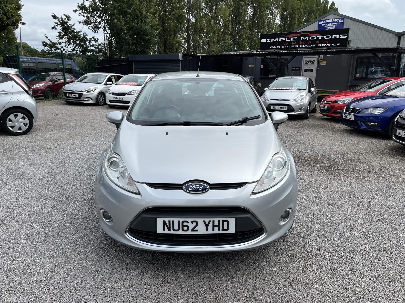 2012 00 FORD FIESTA