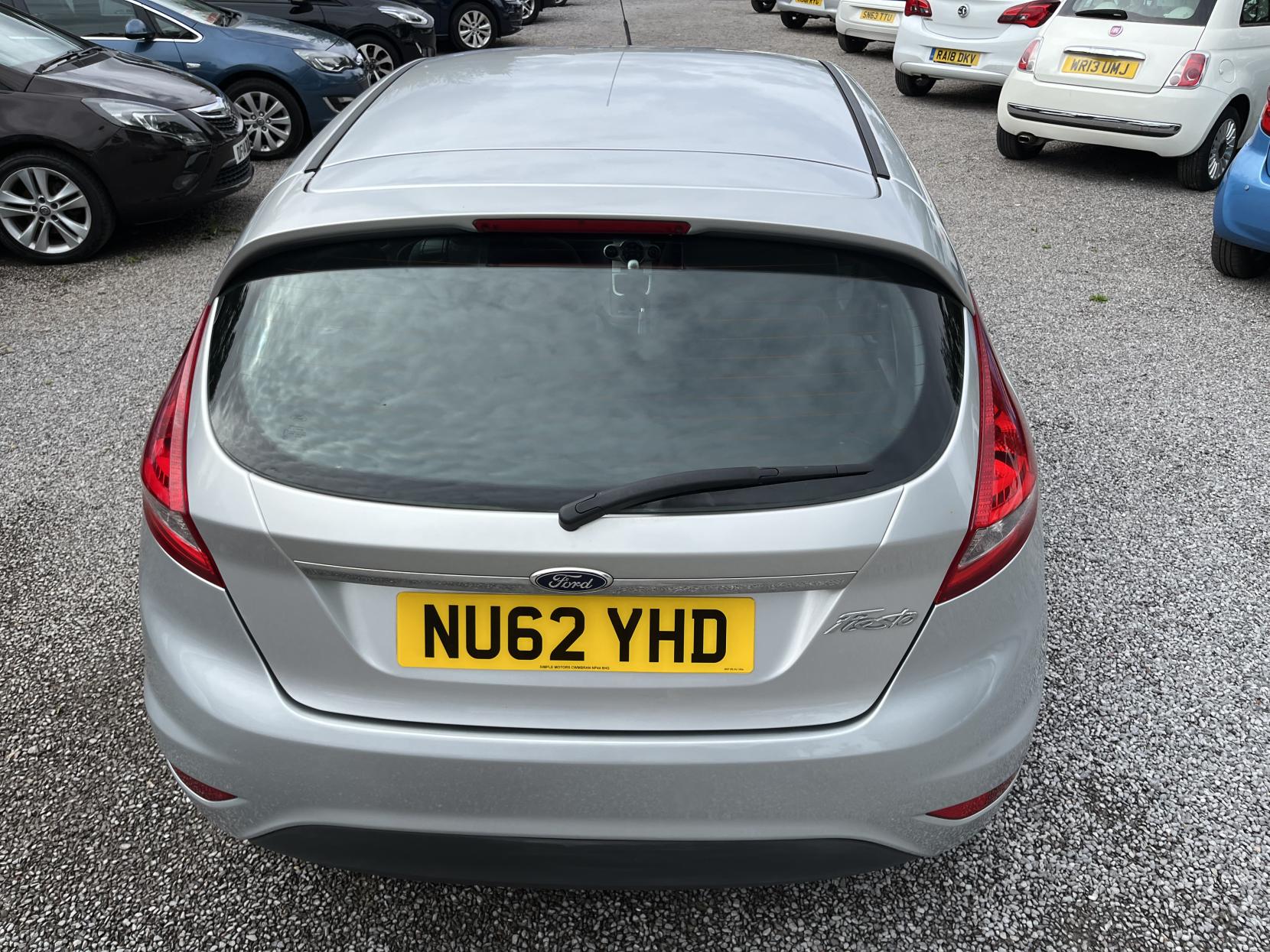 2012 00 FORD FIESTA