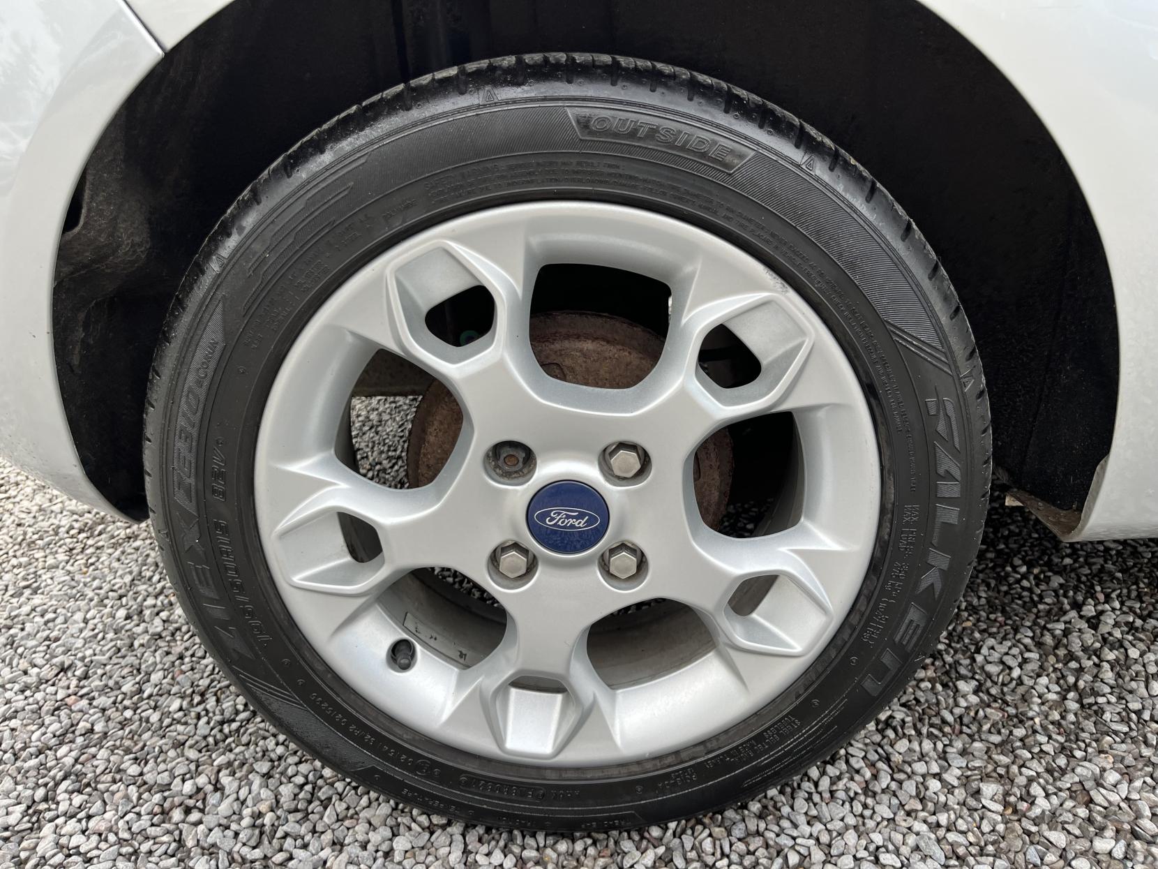 2012 00 FORD FIESTA