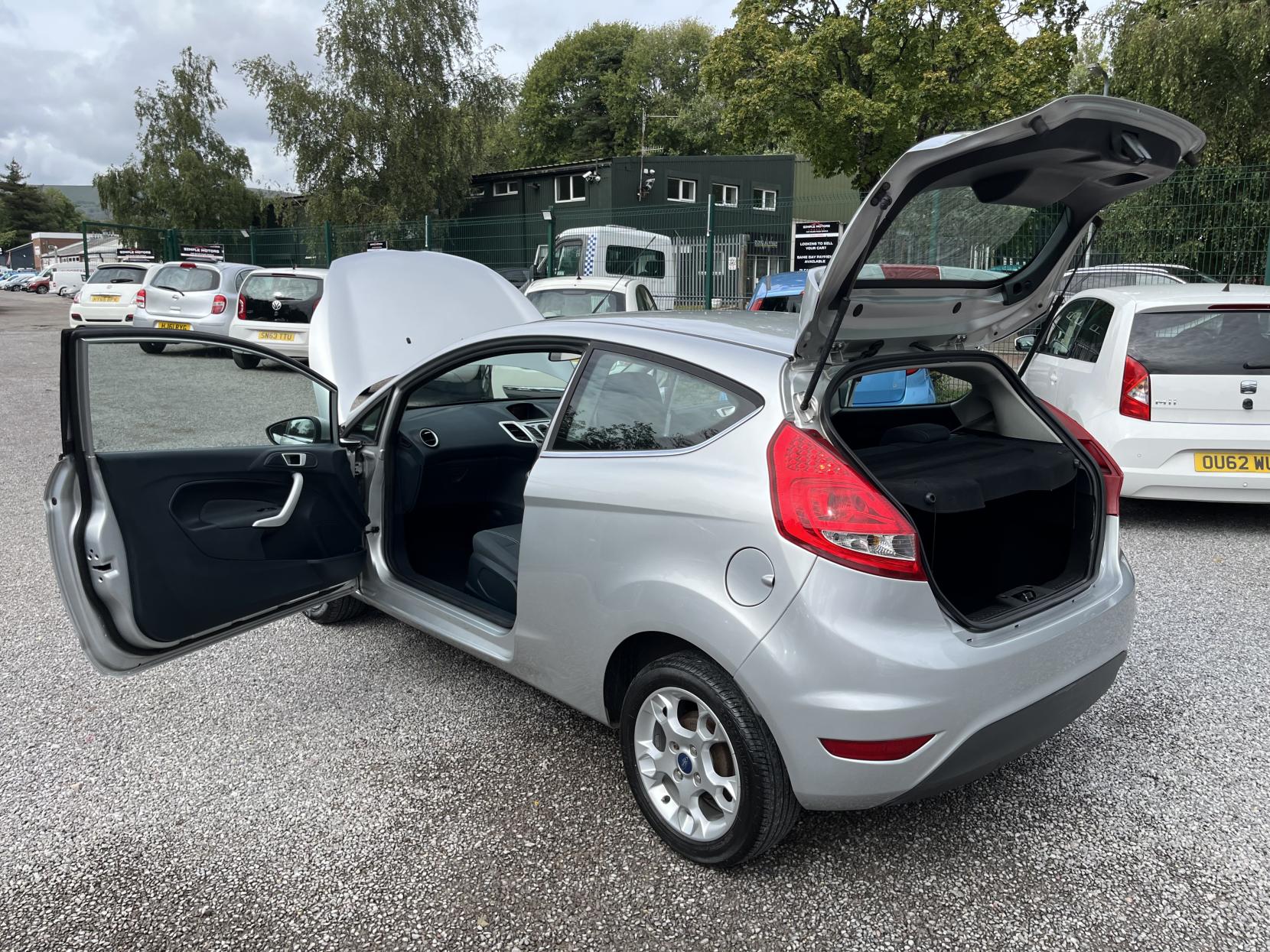 2012 00 FORD FIESTA