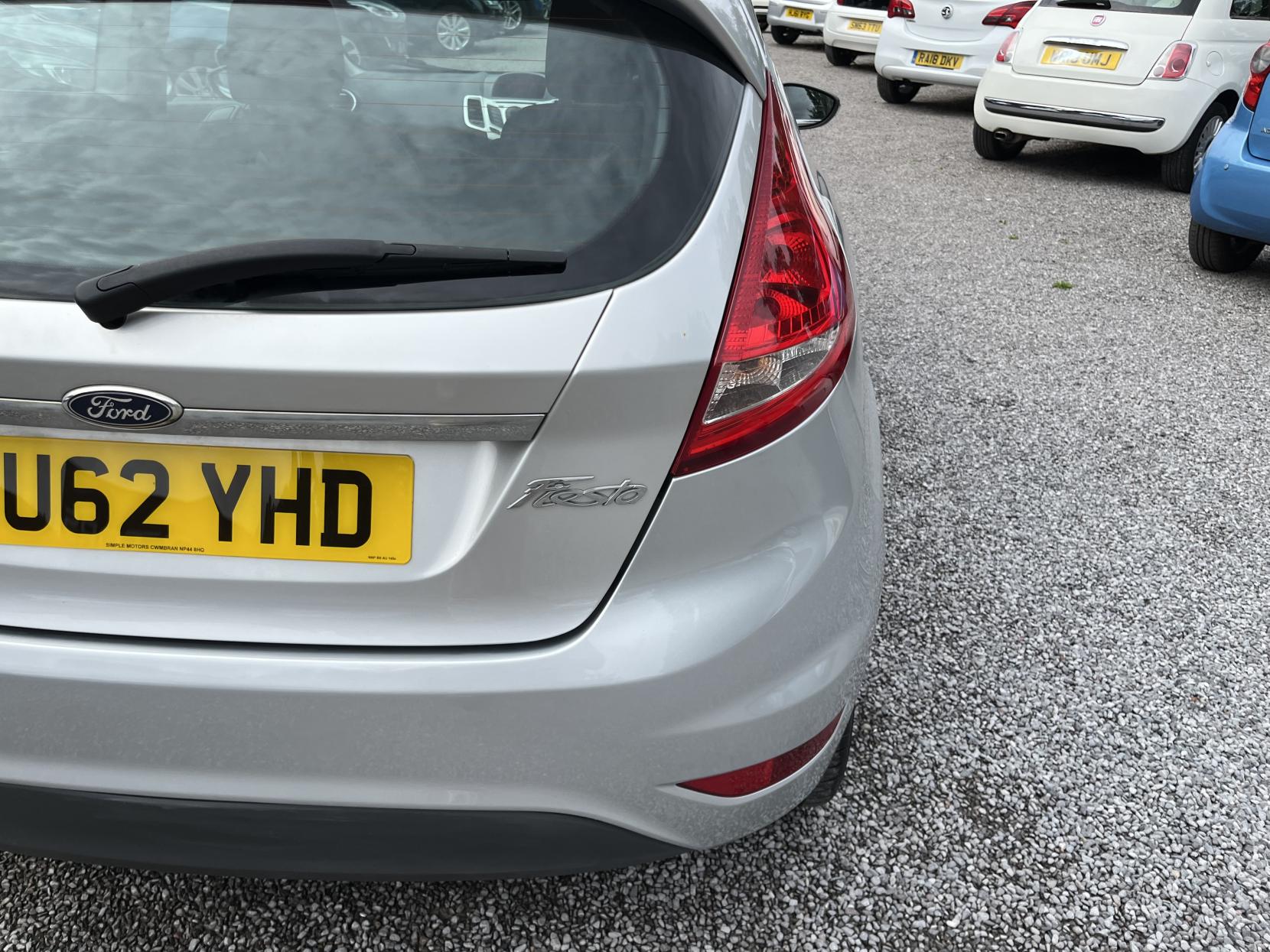 2012 00 FORD FIESTA