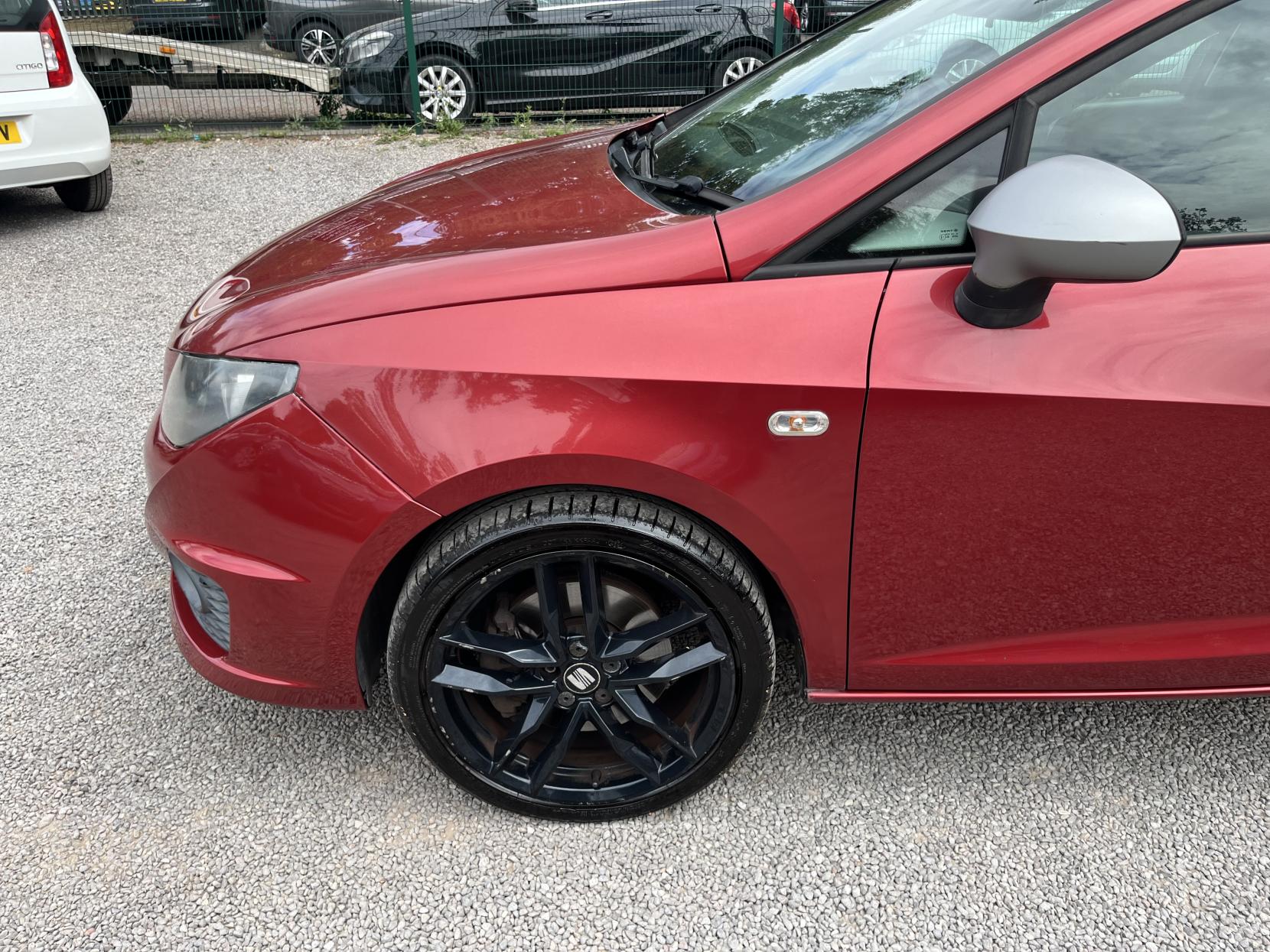 2011 00 SEAT IBIZA