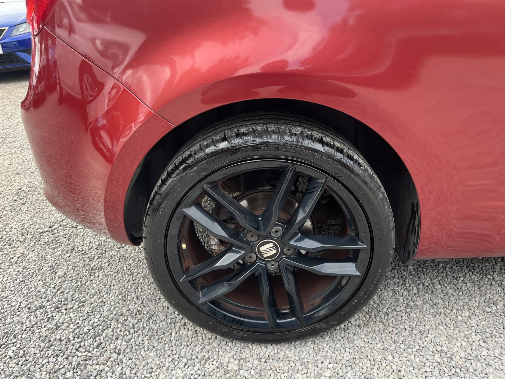 2011 00 SEAT IBIZA