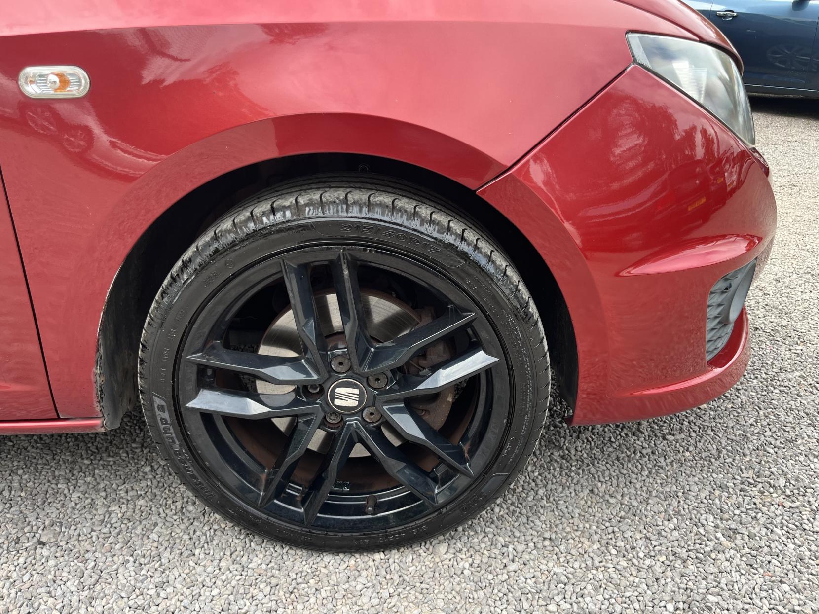 2011 00 SEAT IBIZA
