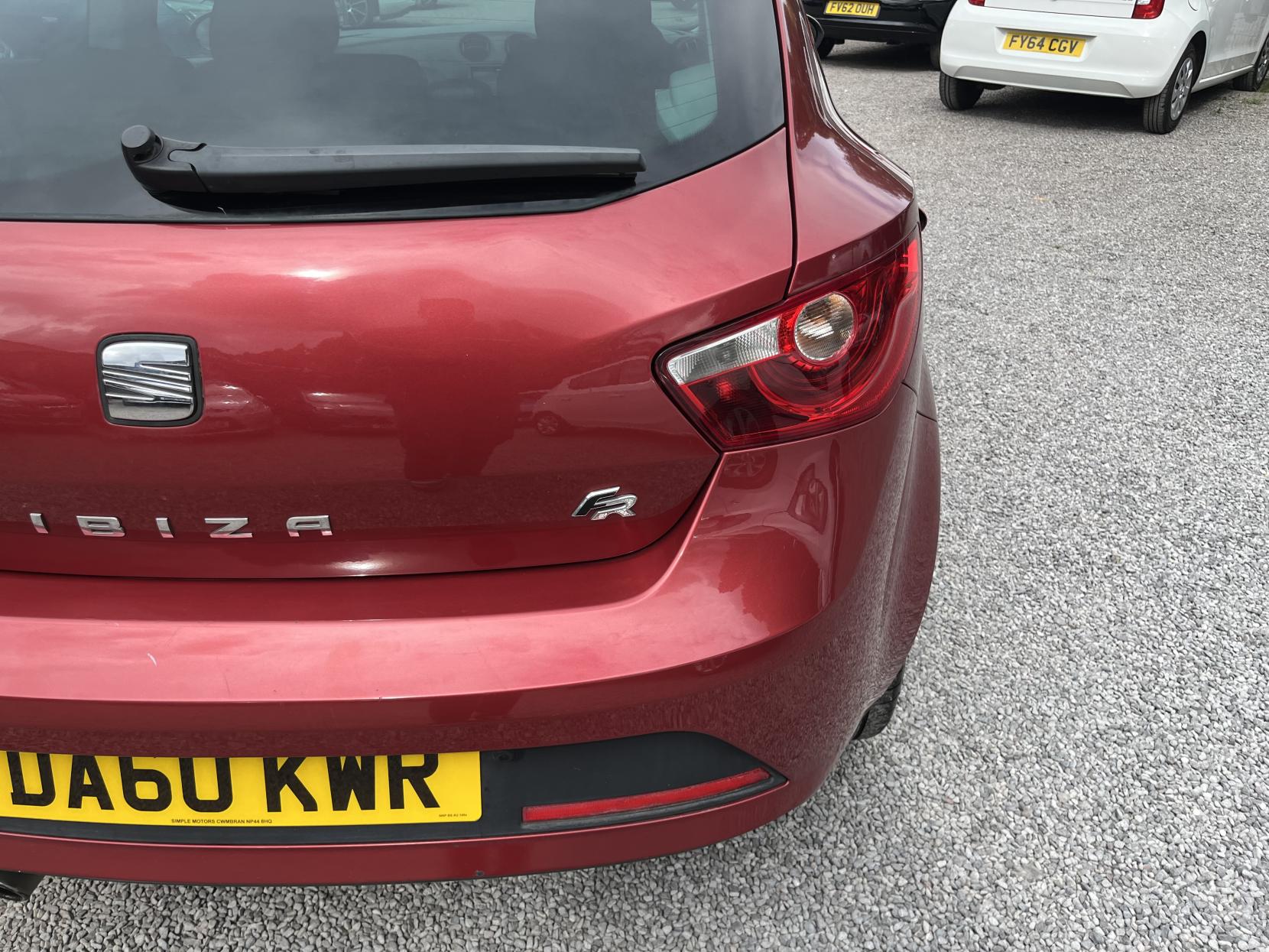 2011 00 SEAT IBIZA