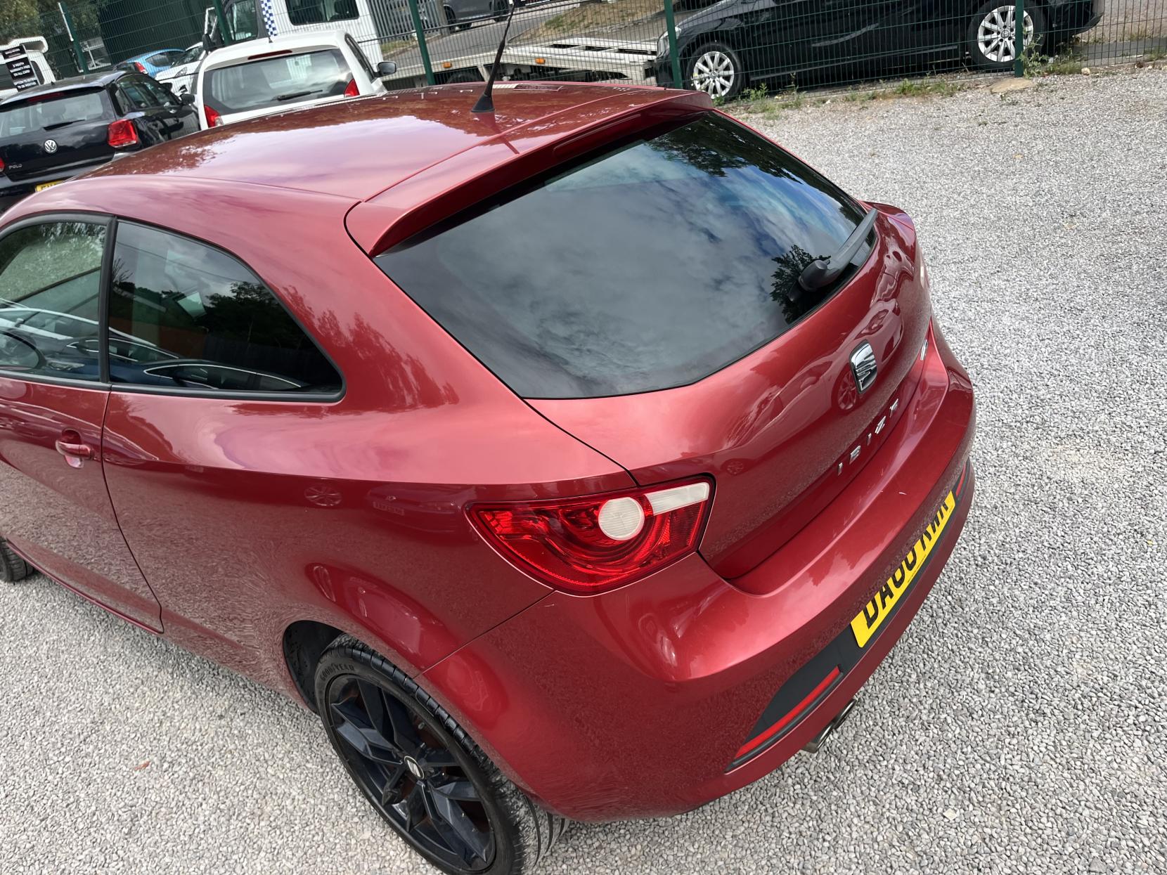 2011 00 SEAT IBIZA
