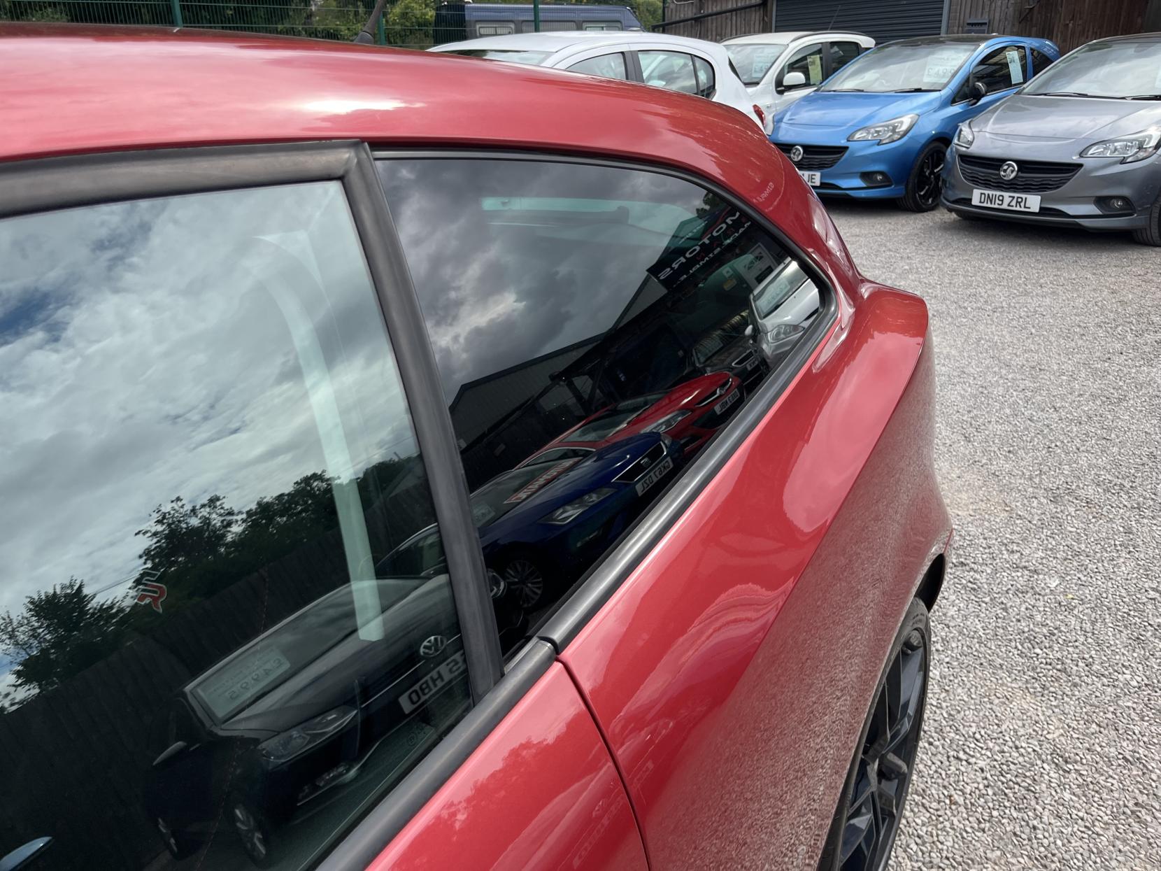 2011 00 SEAT IBIZA