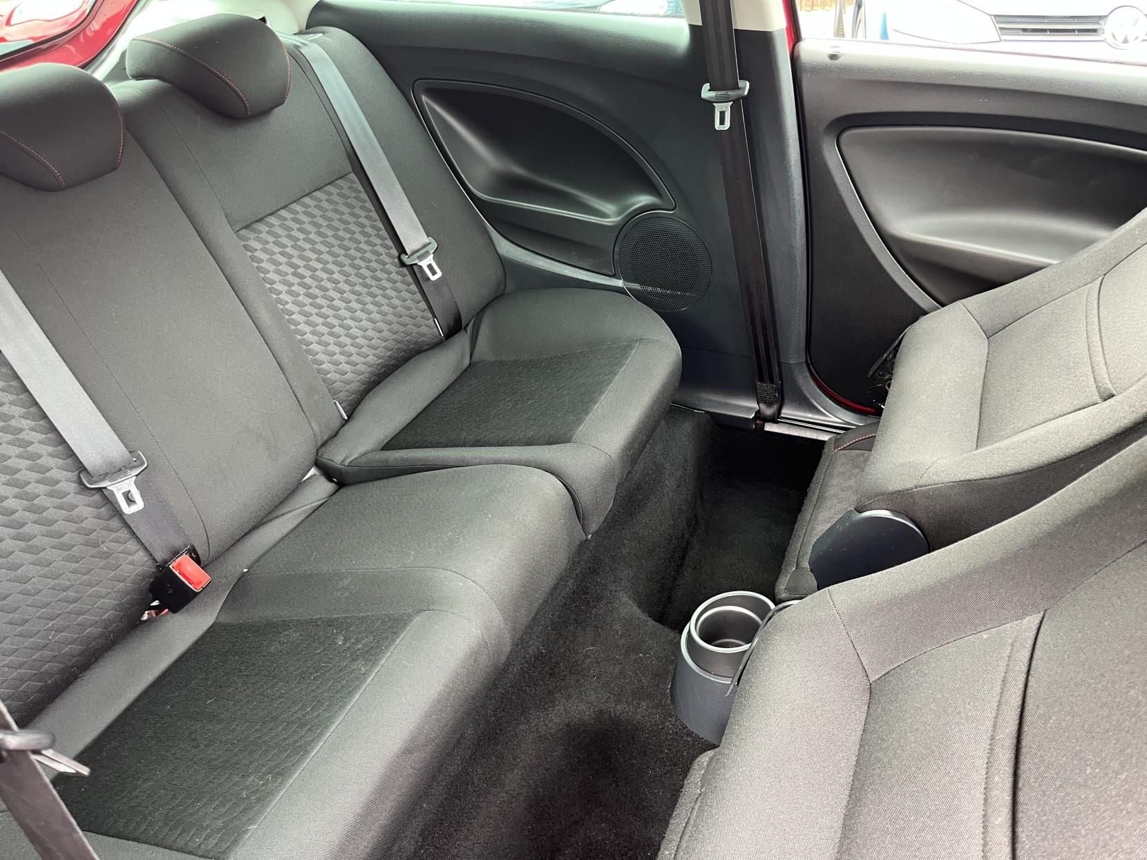 2011 00 SEAT IBIZA