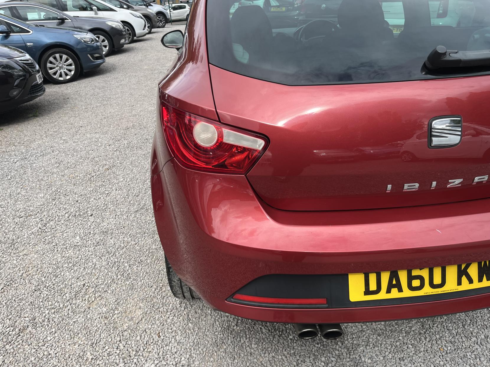 2011 00 SEAT IBIZA