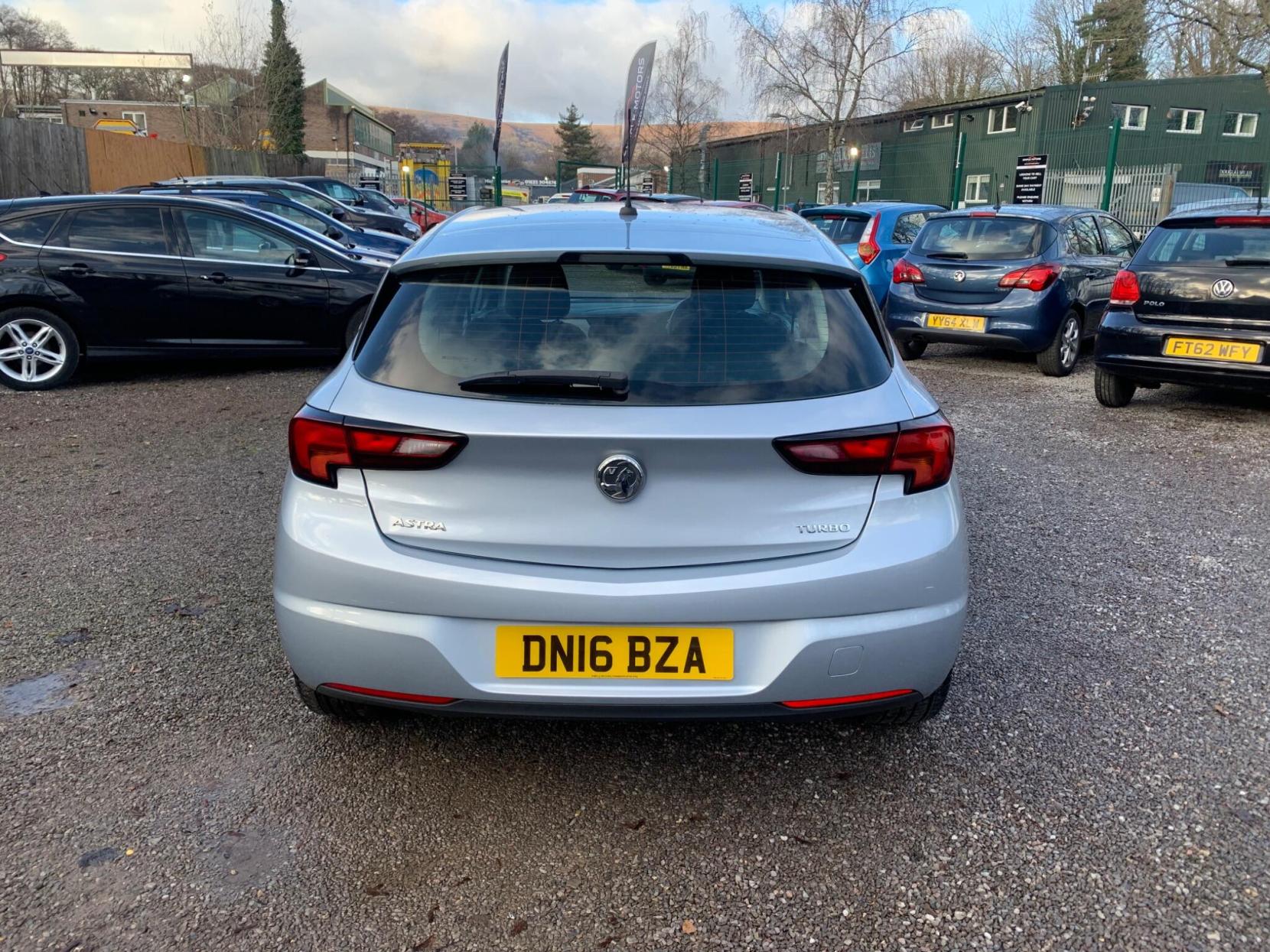 Vauxhall Astra 1.4i Turbo Design Euro 6 5dr