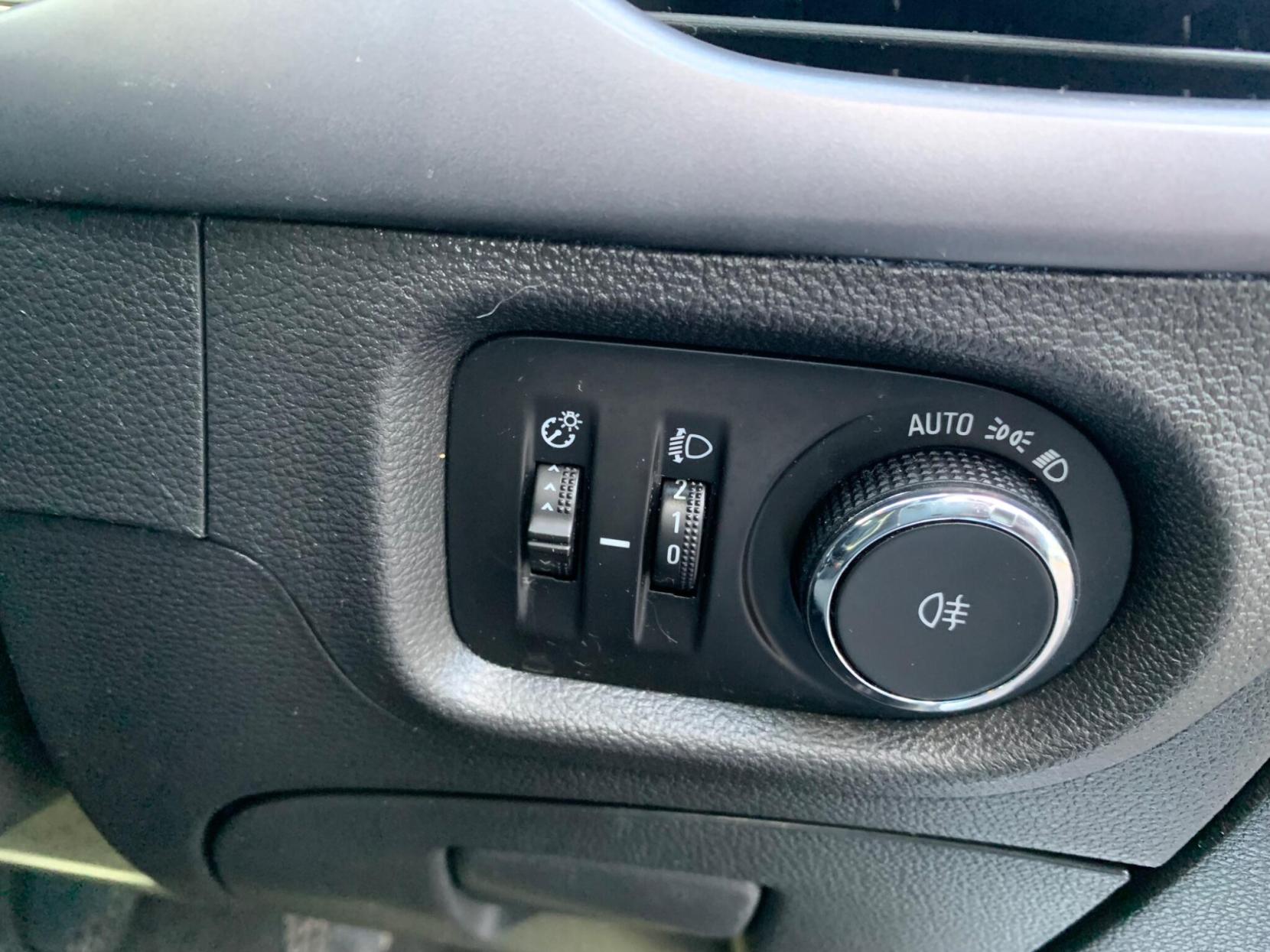 Vauxhall Astra 1.4i Turbo Design Euro 6 5dr