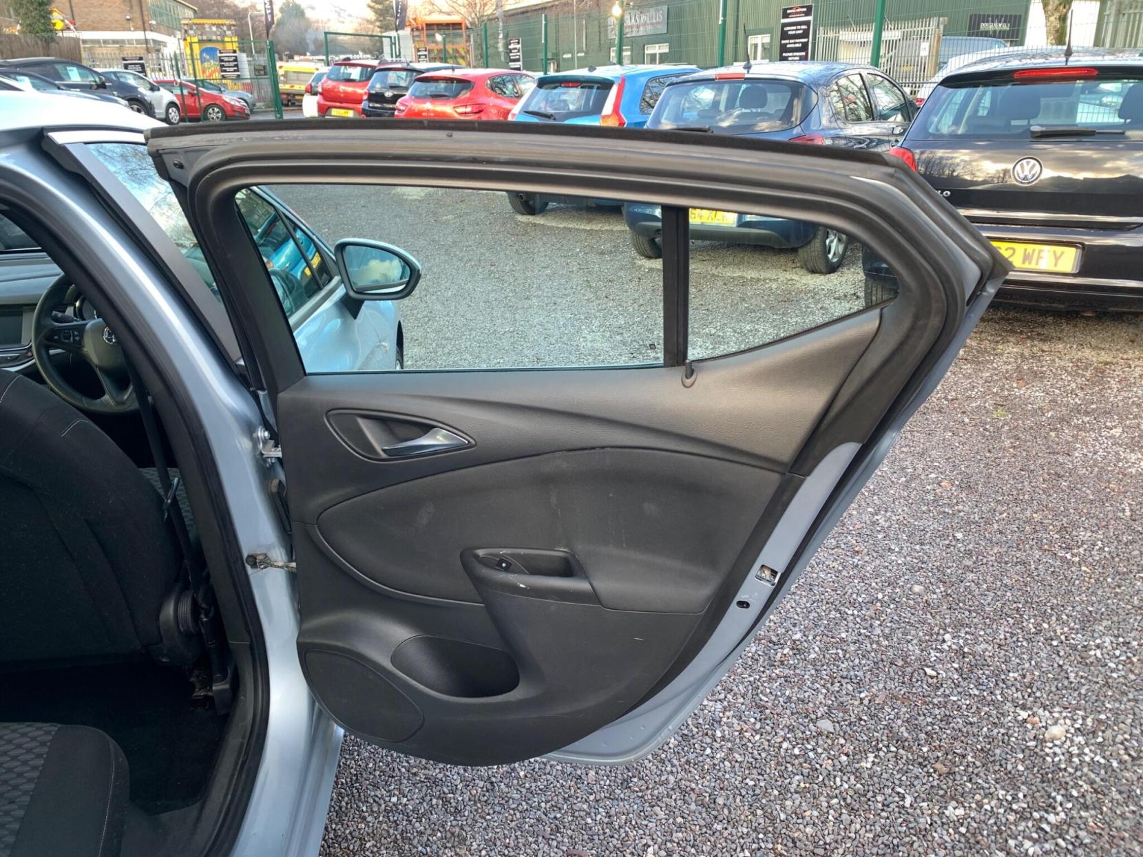 Vauxhall Astra 1.4i Turbo Design Euro 6 5dr