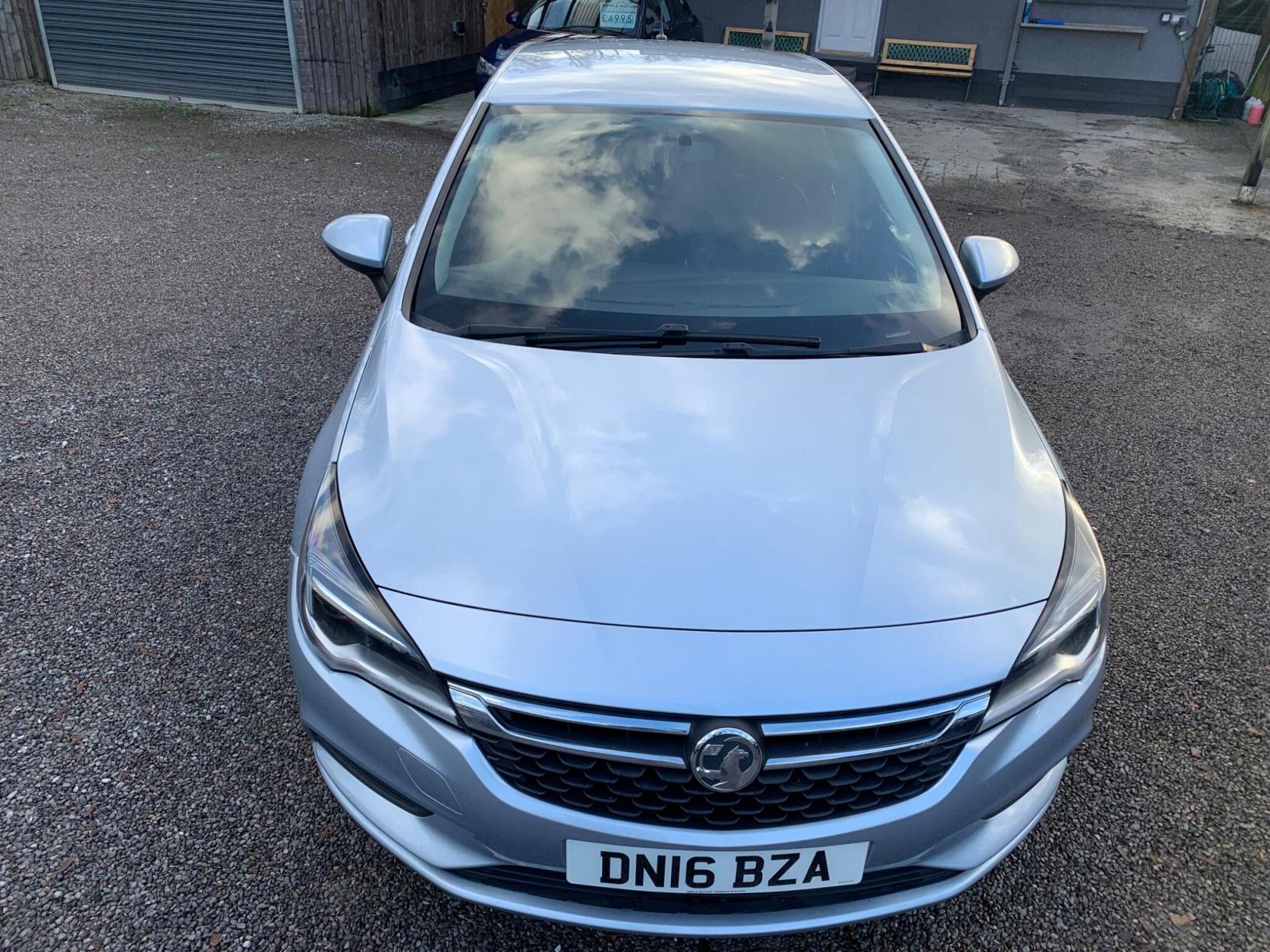Vauxhall Astra 1.4i Turbo Design Euro 6 5dr